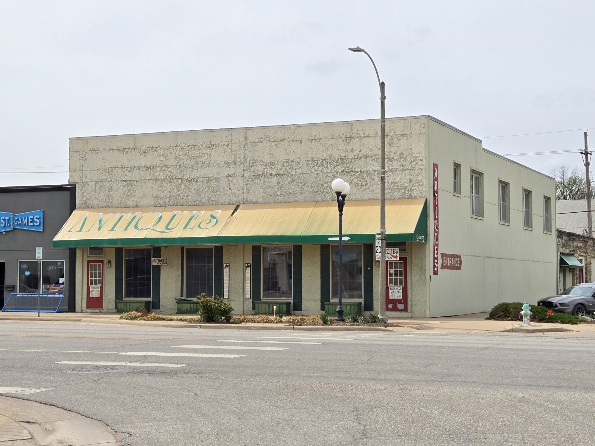 701 Main Street Winfield KS 67156
