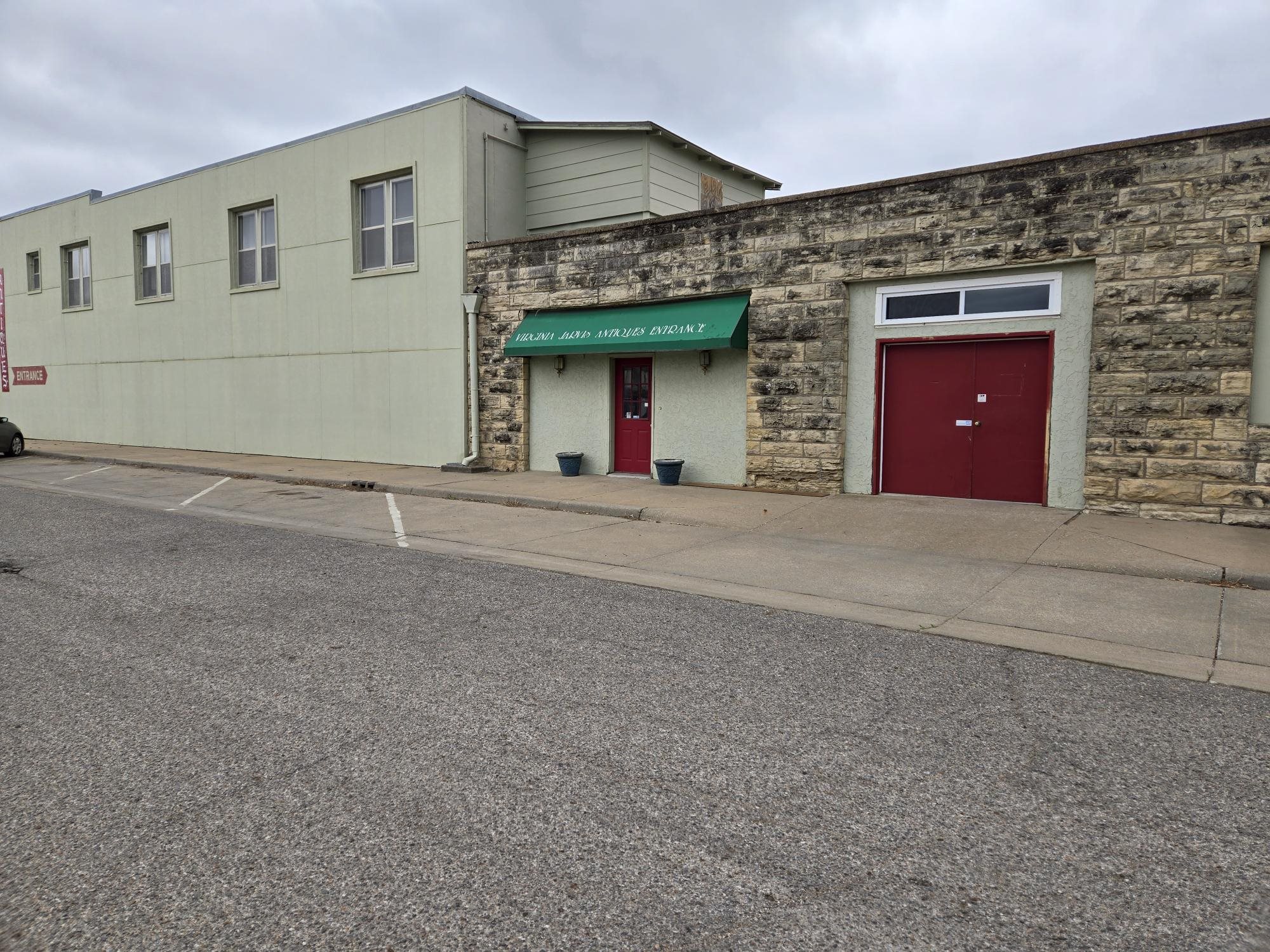 701 Main Street Winfield KS 67156