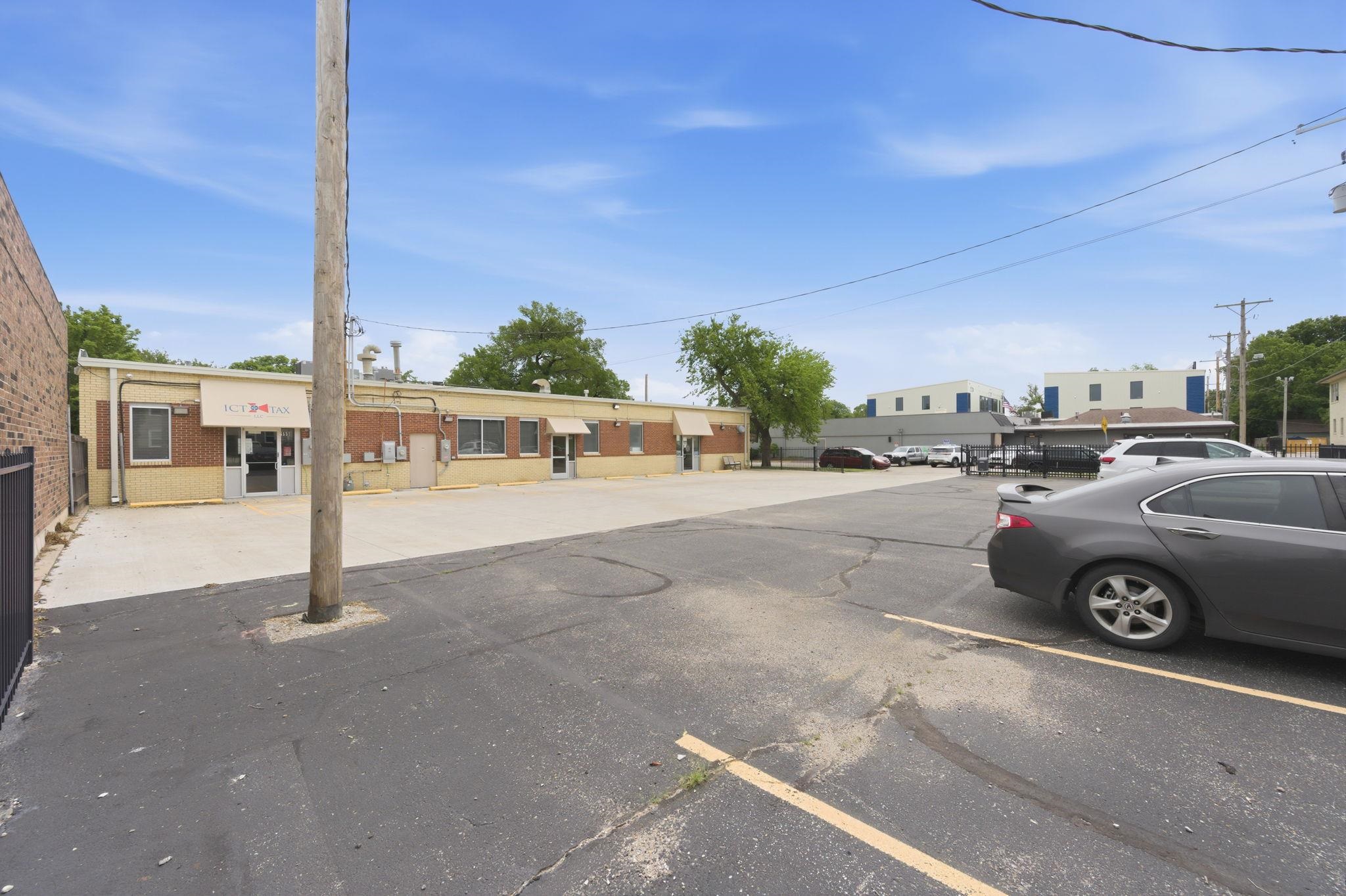 155 S Hydraulic Wichita KS 67211