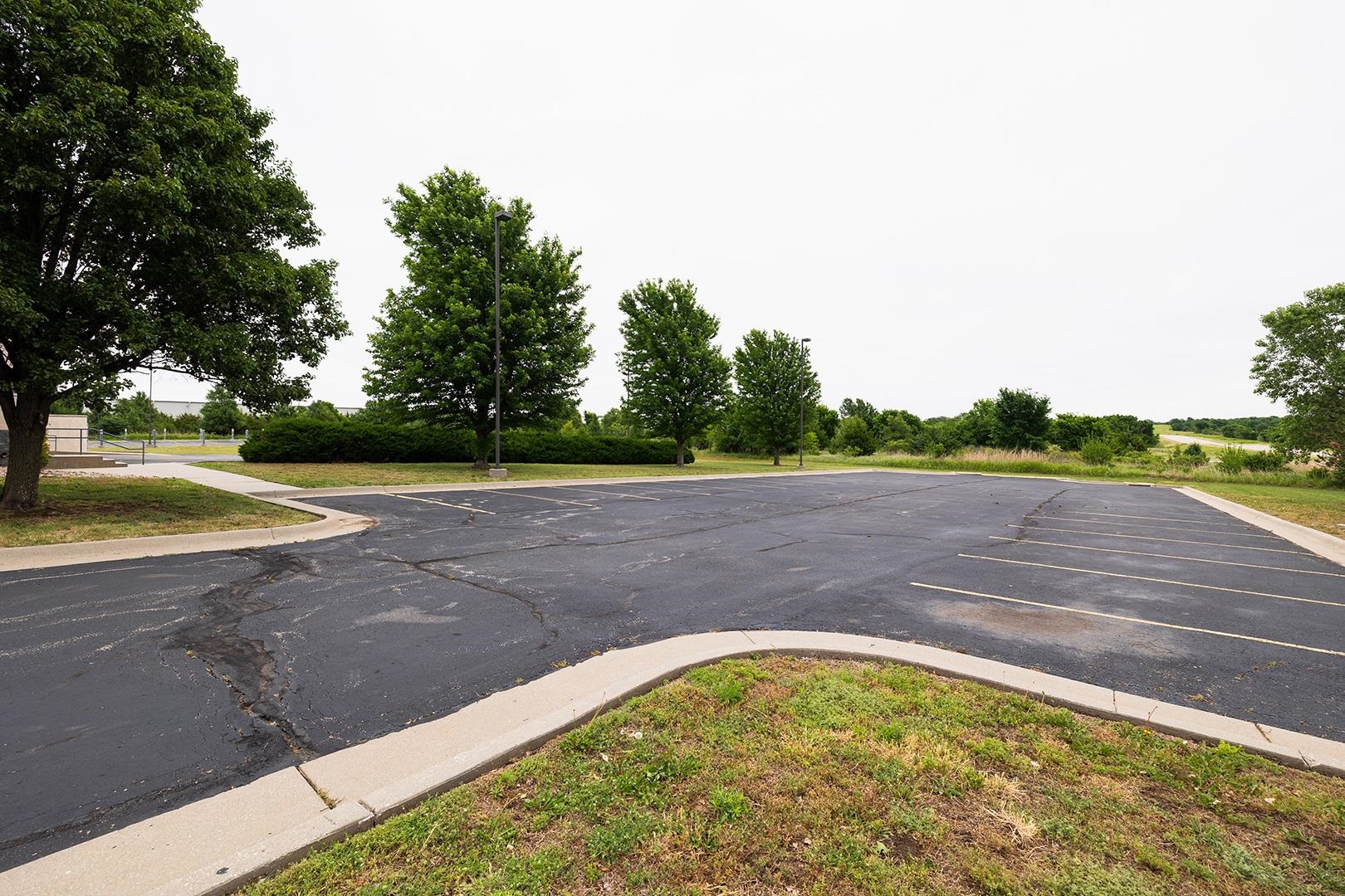 3900 E 12th Winfield KS 67156