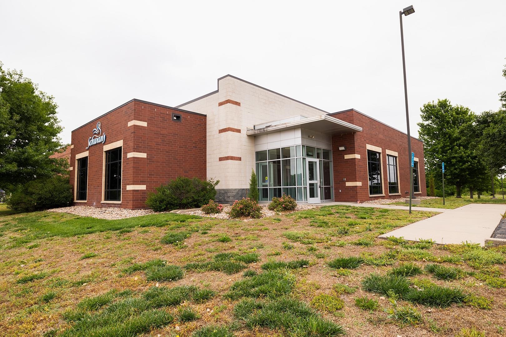 3900 E 12th Winfield KS 67156