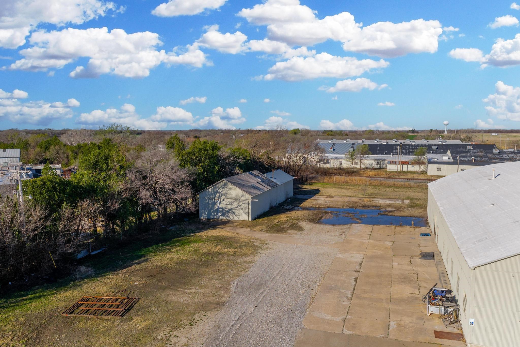 202 E Hillside Wellington KS 67152