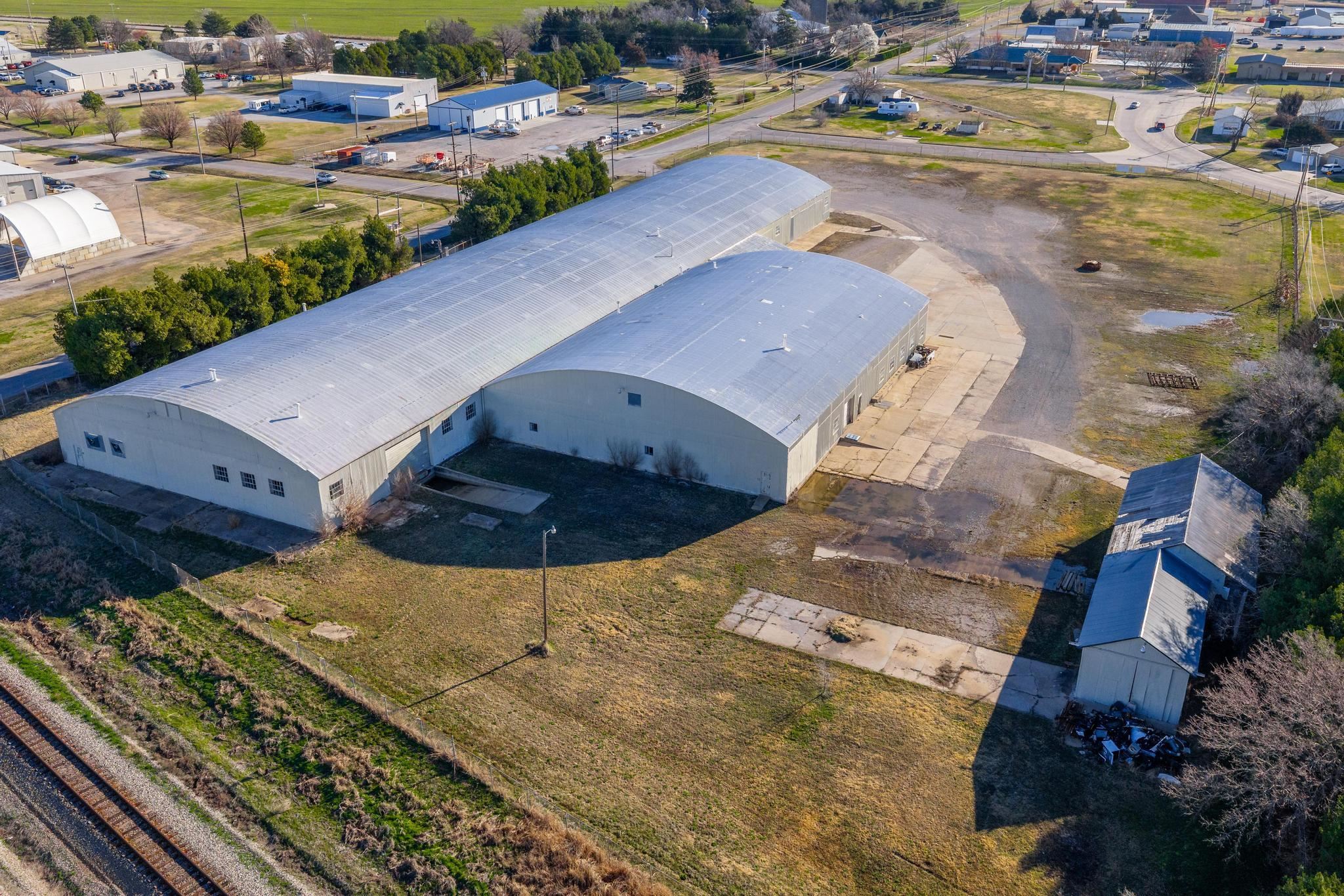 202 E Hillside Wellington KS 67152