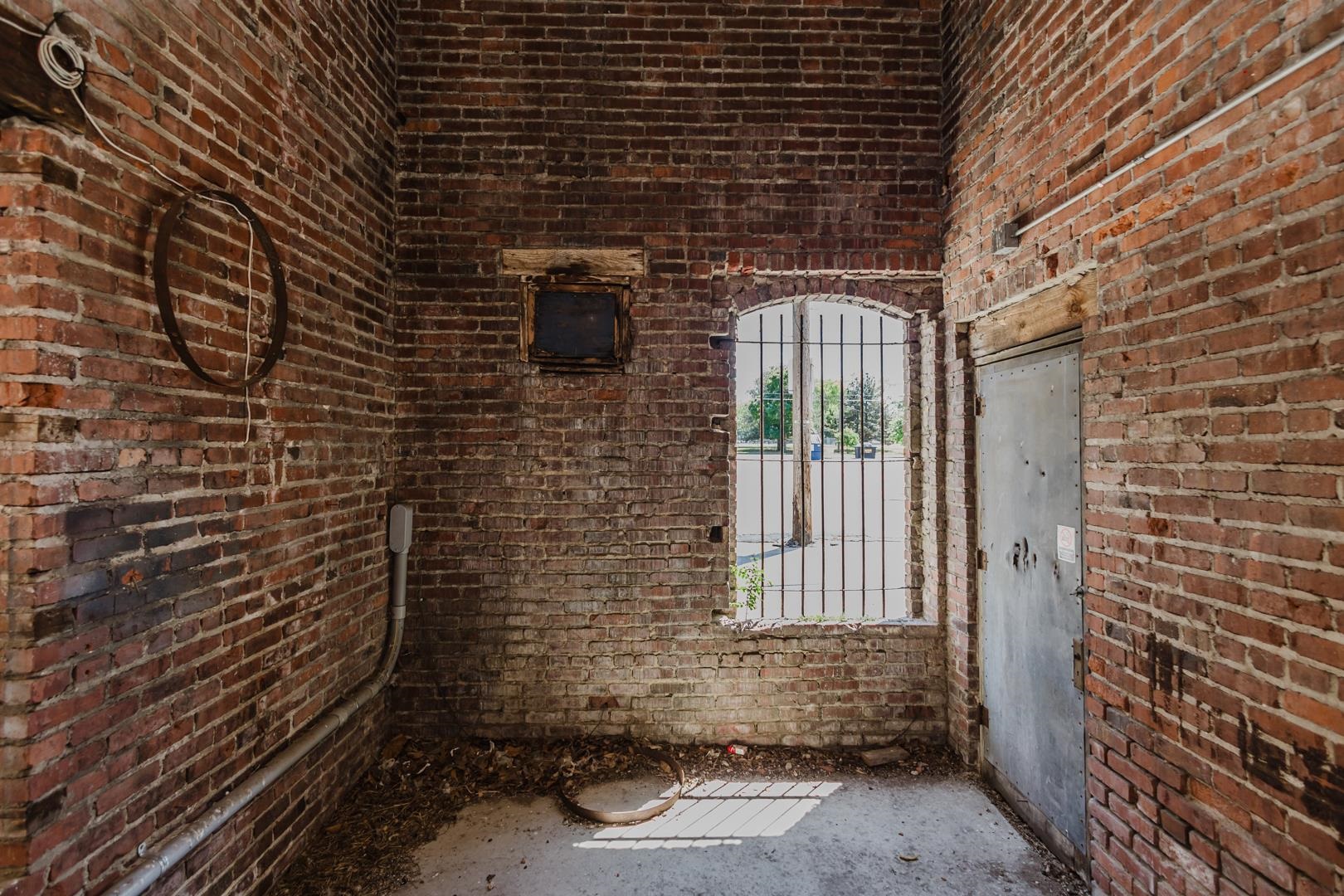 1001 W Douglas Avenue Wichita KS 67213