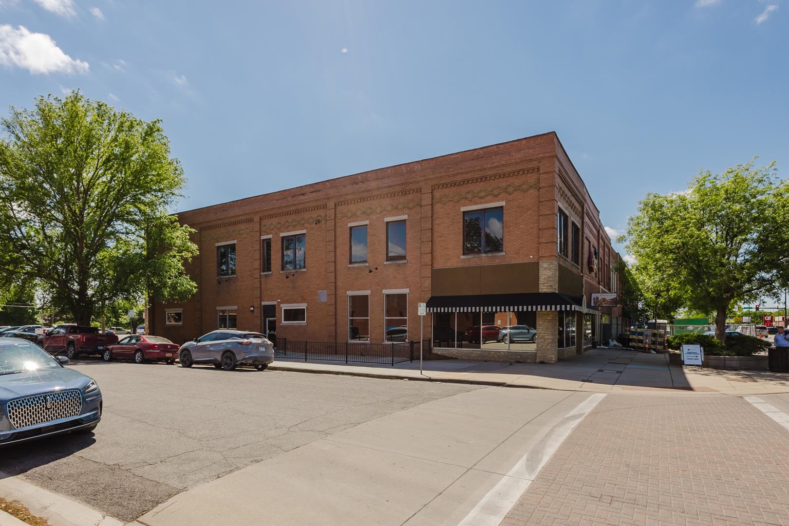 1001 W Douglas Avenue Wichita KS 67213