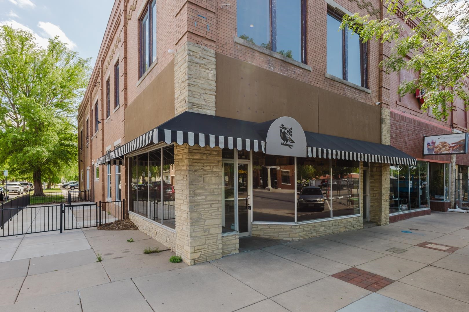 1001 W Douglas Avenue Wichita KS 67213
