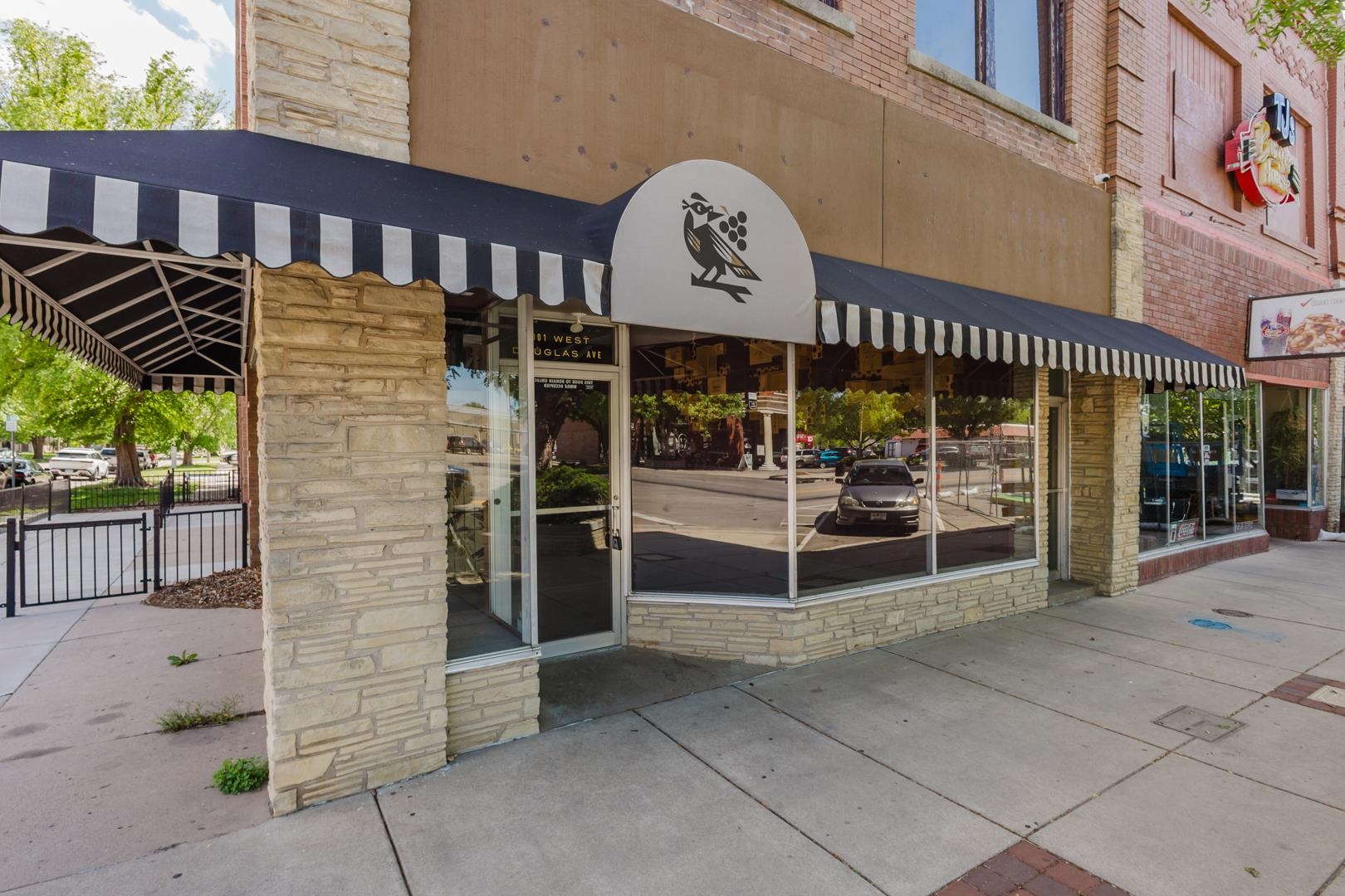 1001 W Douglas Avenue Wichita KS 67213