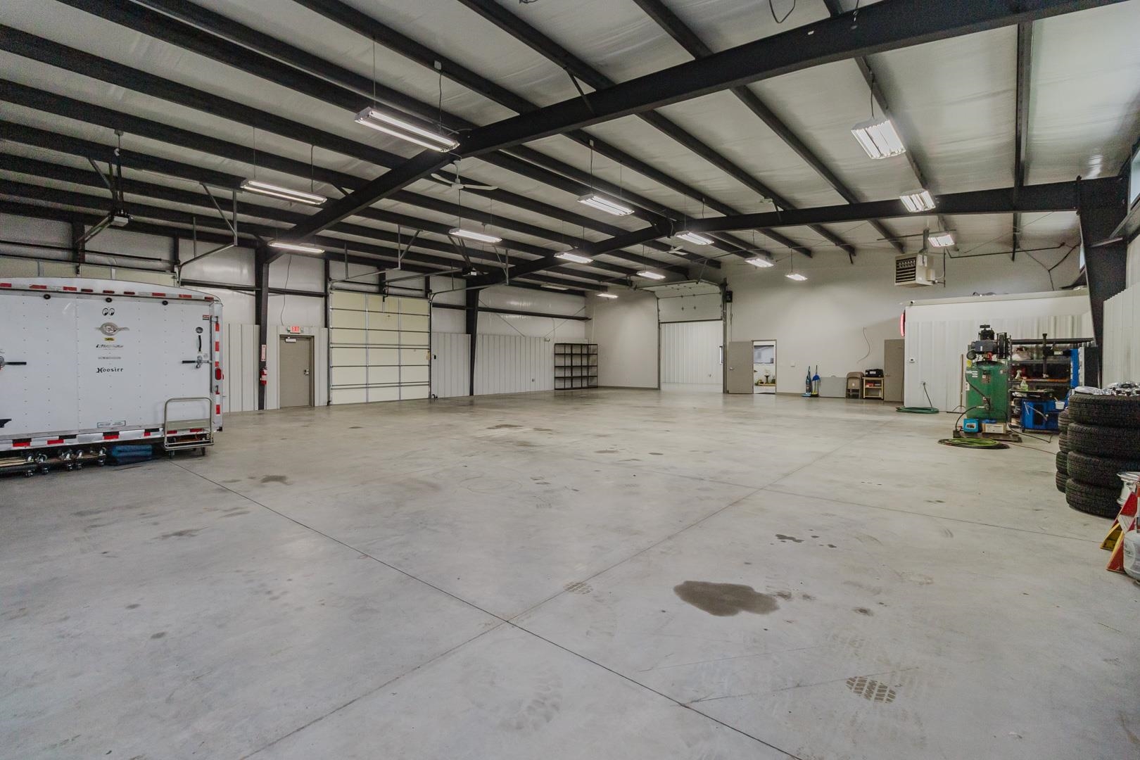 2325 S Crest Wichita KS 67207