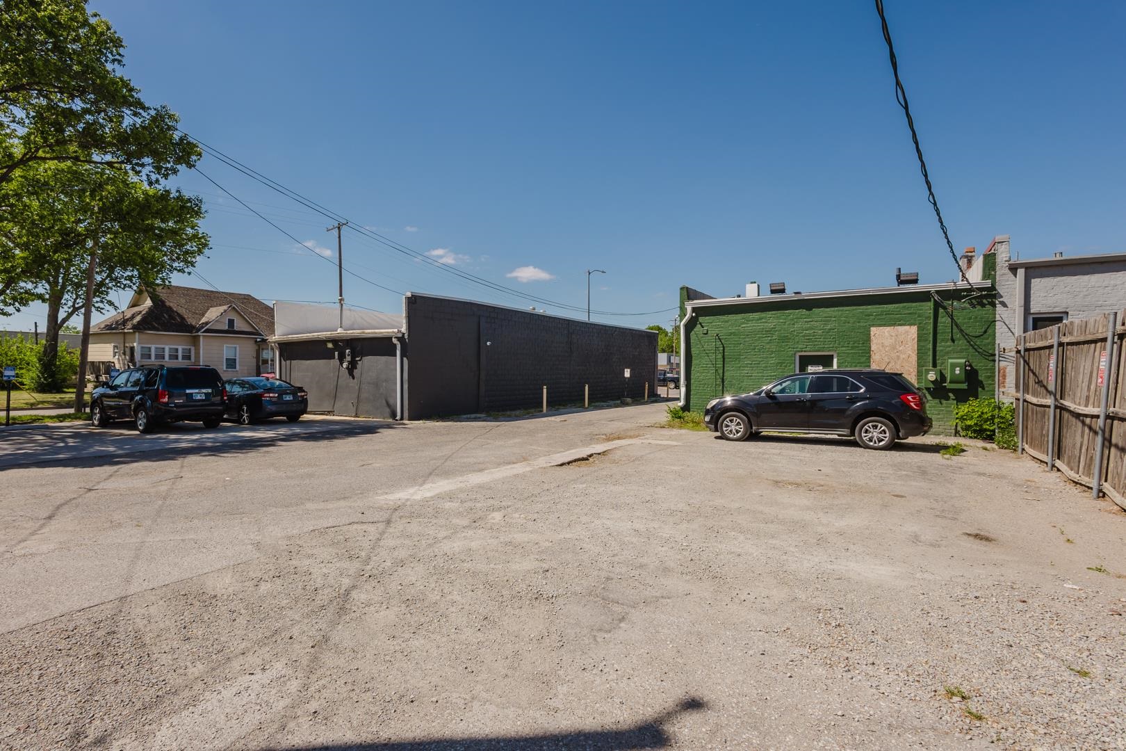 1115 W Douglas Wichita KS 67213
