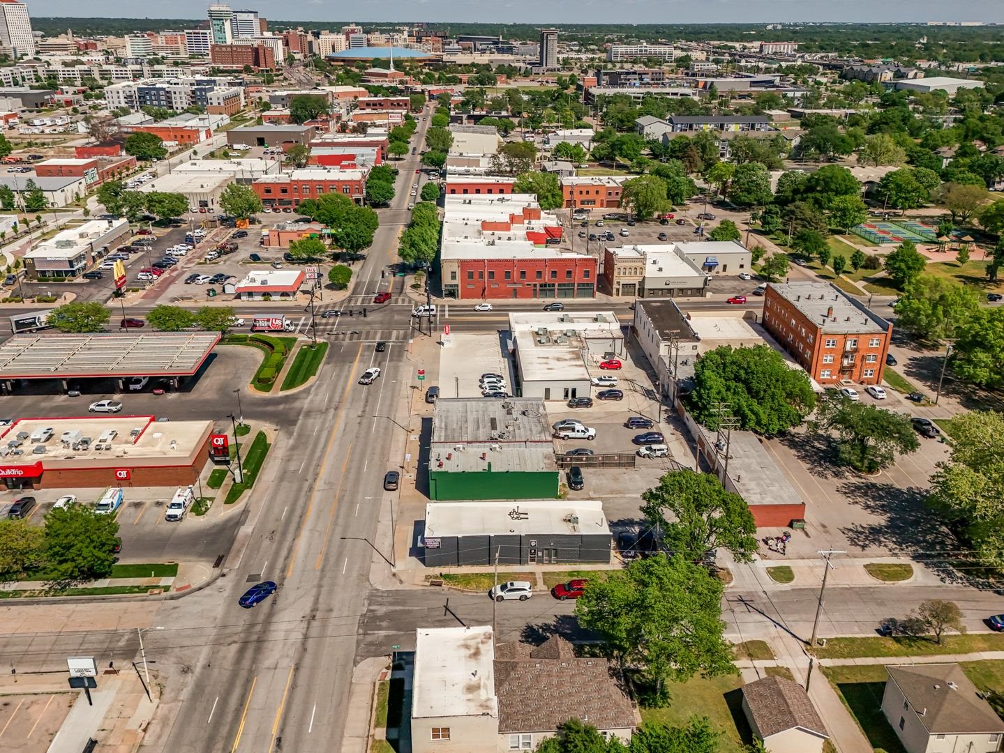1115 W Douglas Wichita KS 67213