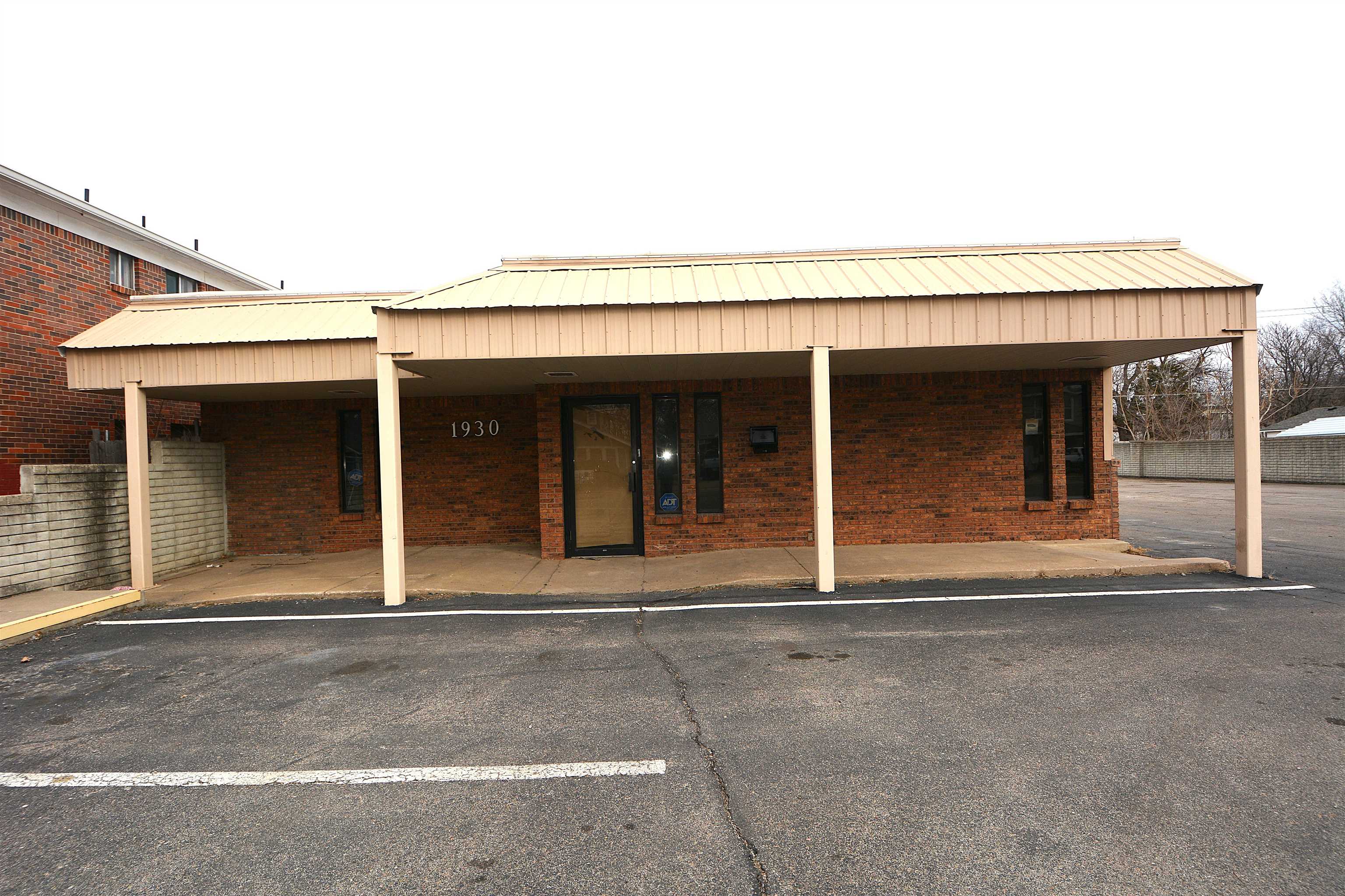 1930 S Broadway Avenue Wichita KS 67211