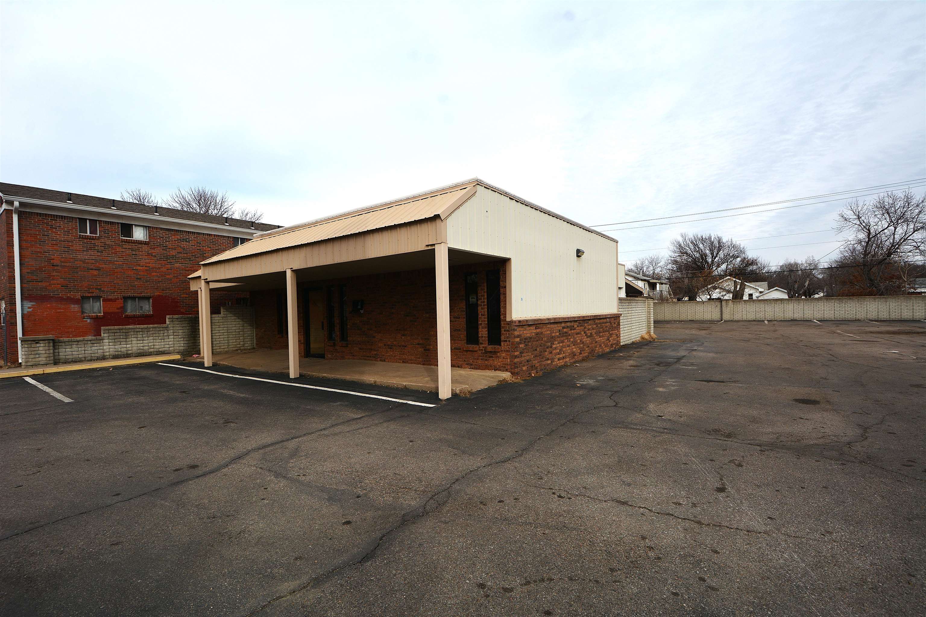 1930 S Broadway Avenue Wichita KS 67211