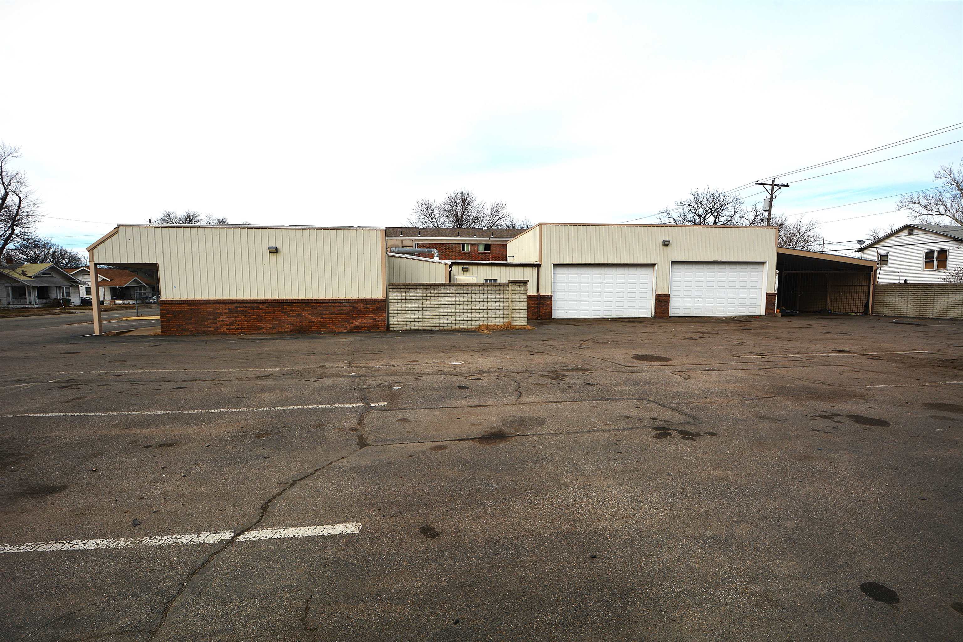 1930 S Broadway Avenue Wichita KS 67211