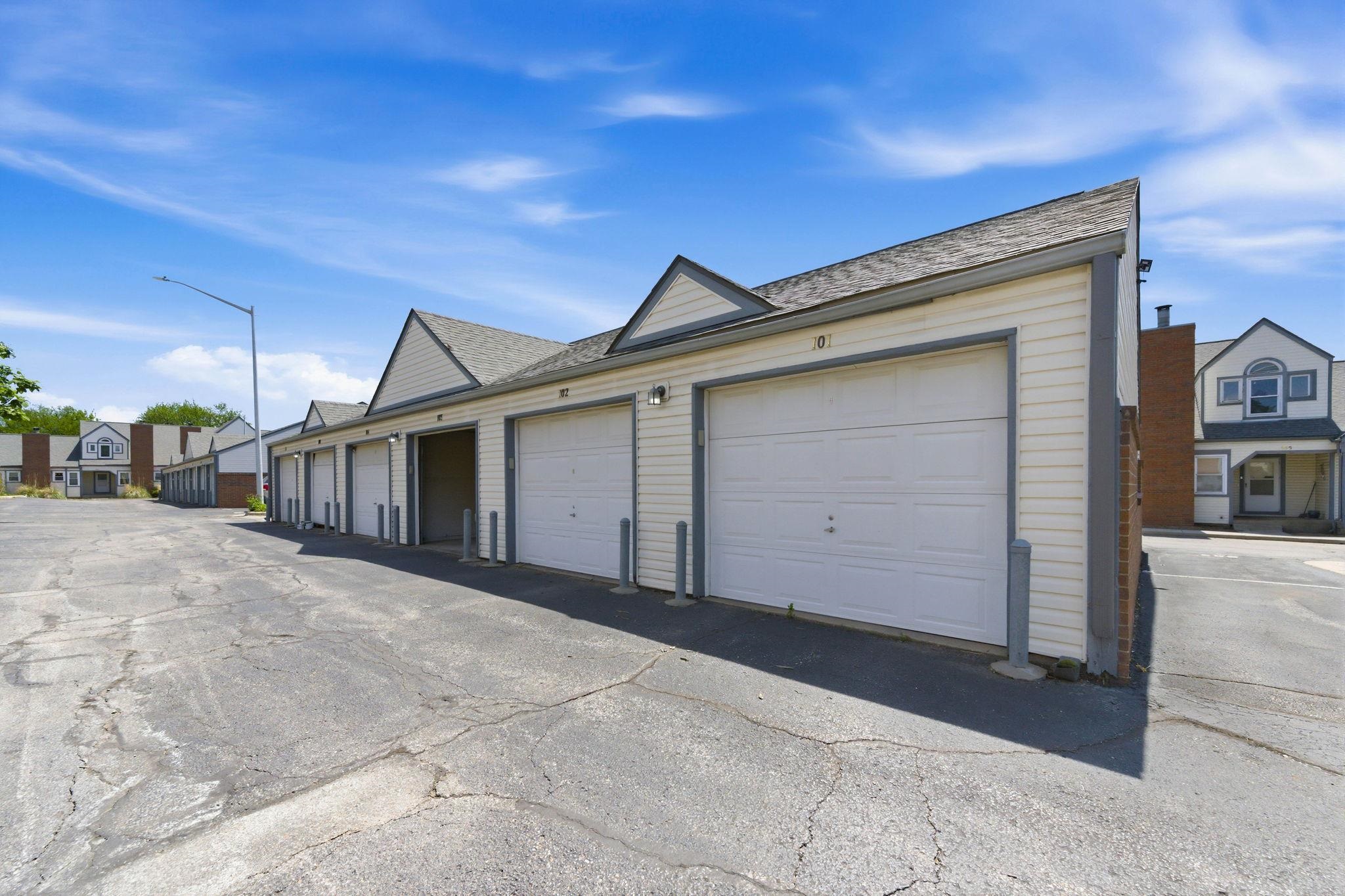 1620 S Longford Wichita KS 67207