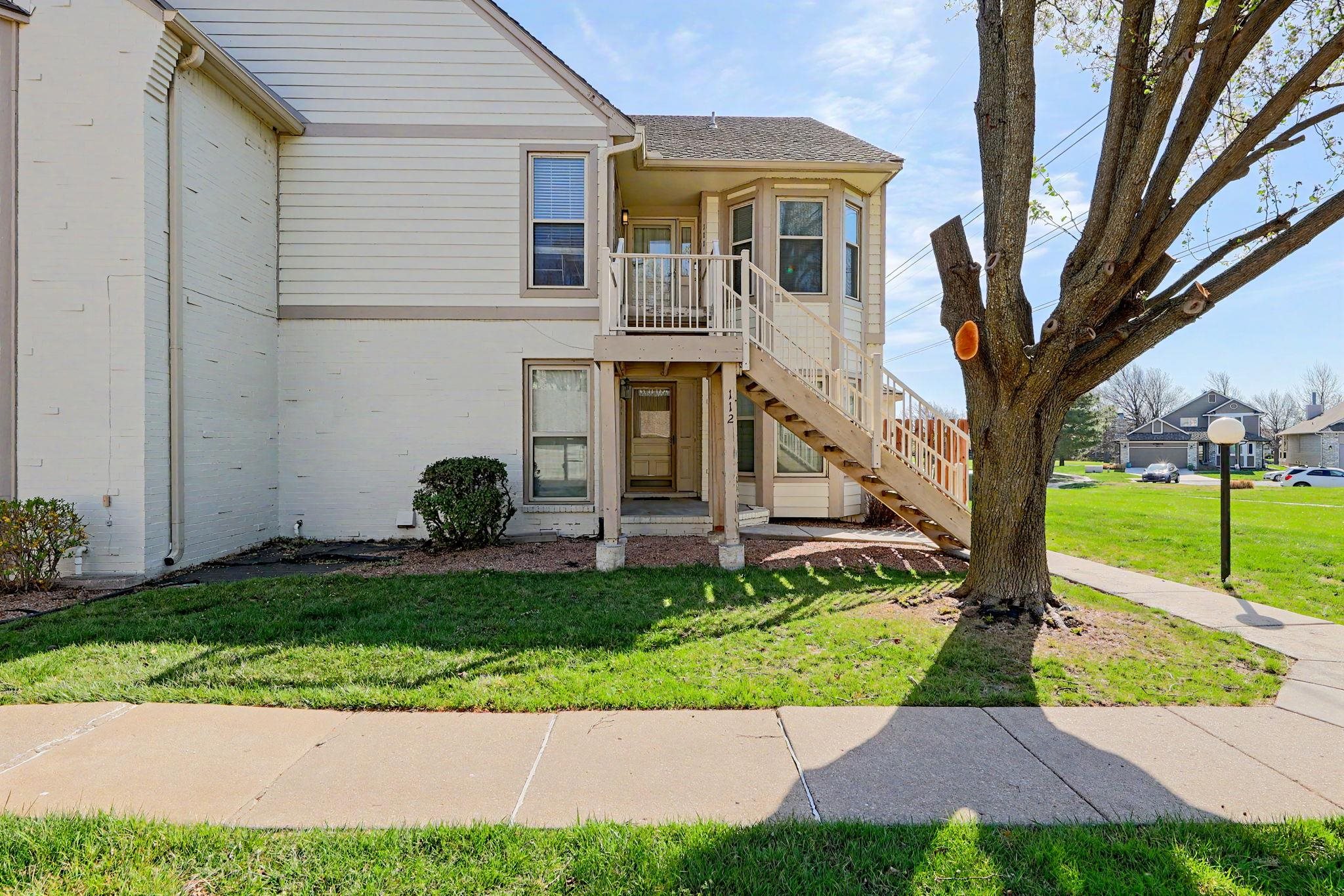Wichita KS, 2614 N Executive Way, Unit #111