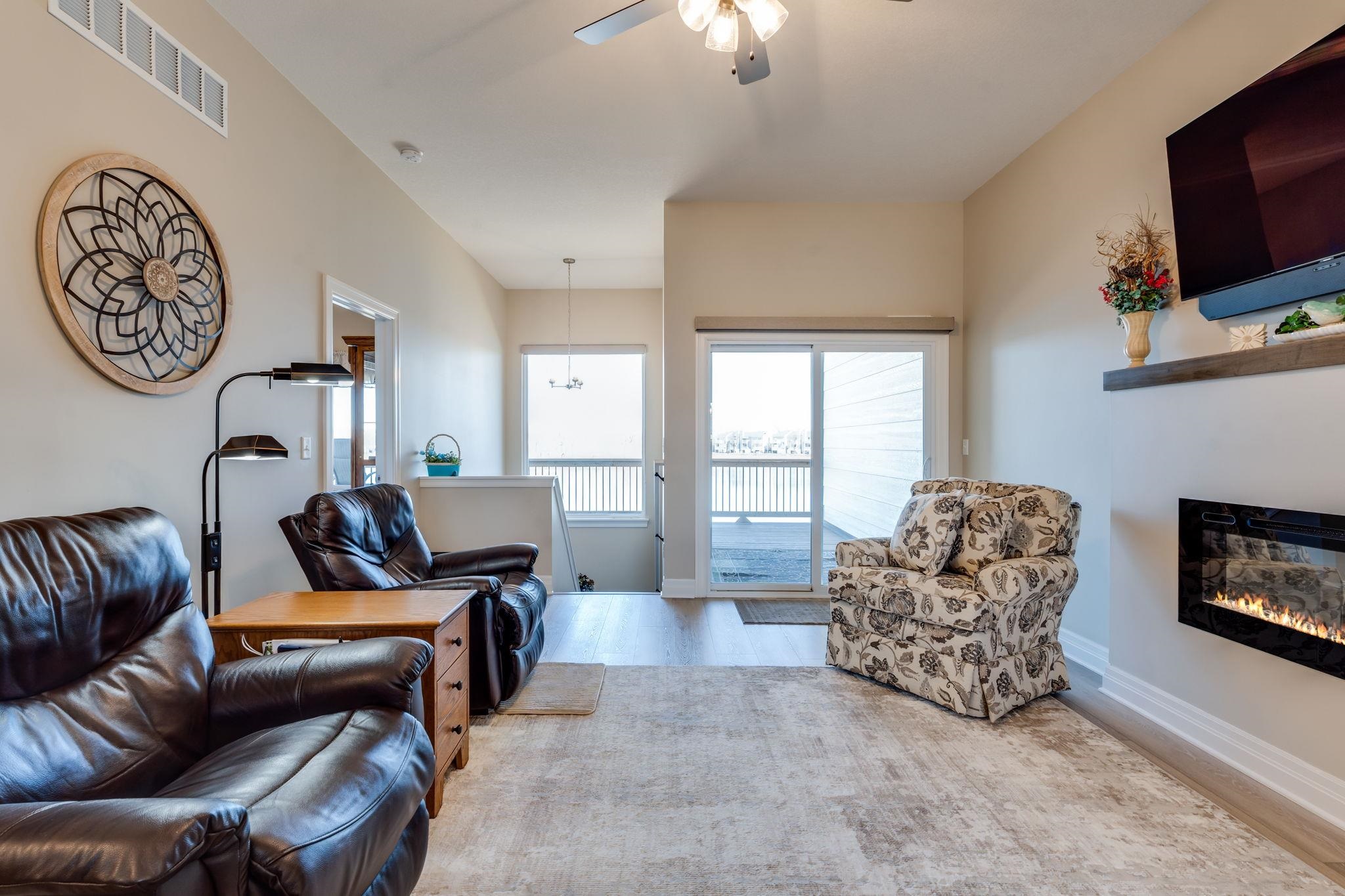 918 N Bayshore Street Wichita KS 67212