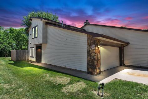 2014 N Woodlawn Boulevard Derby KS 67037-3129