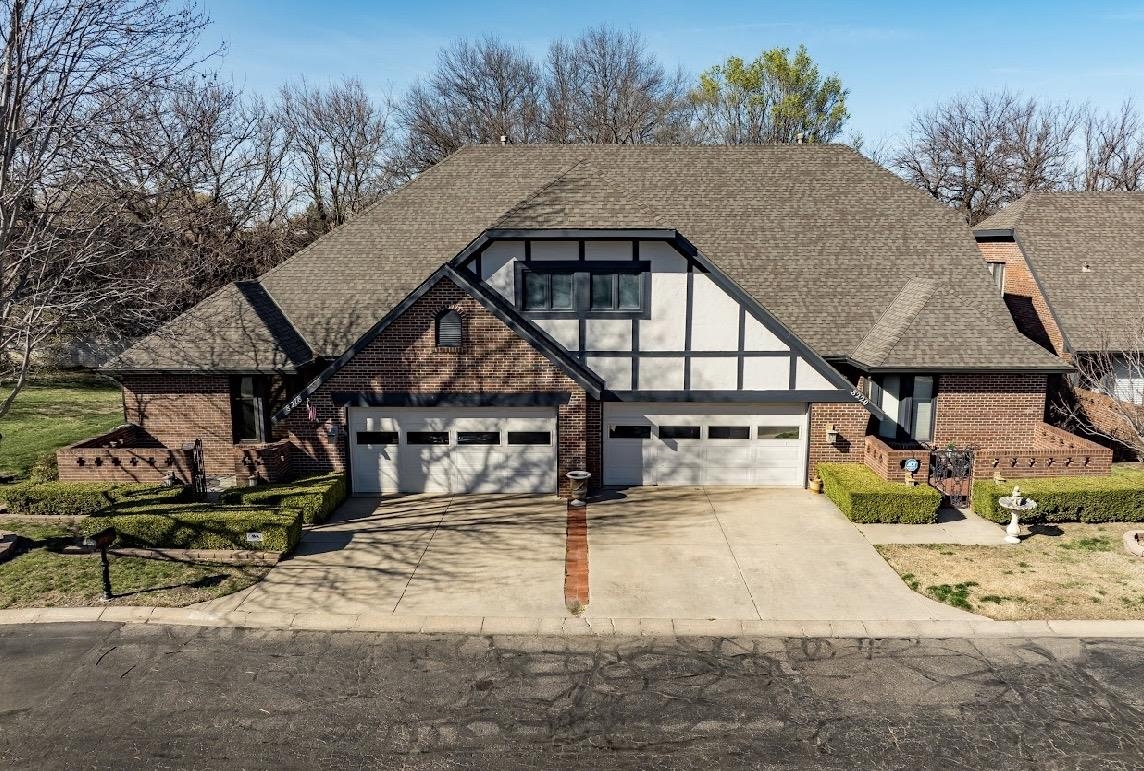 8220 E Douglas Avenue Wichita KS 67206-2344