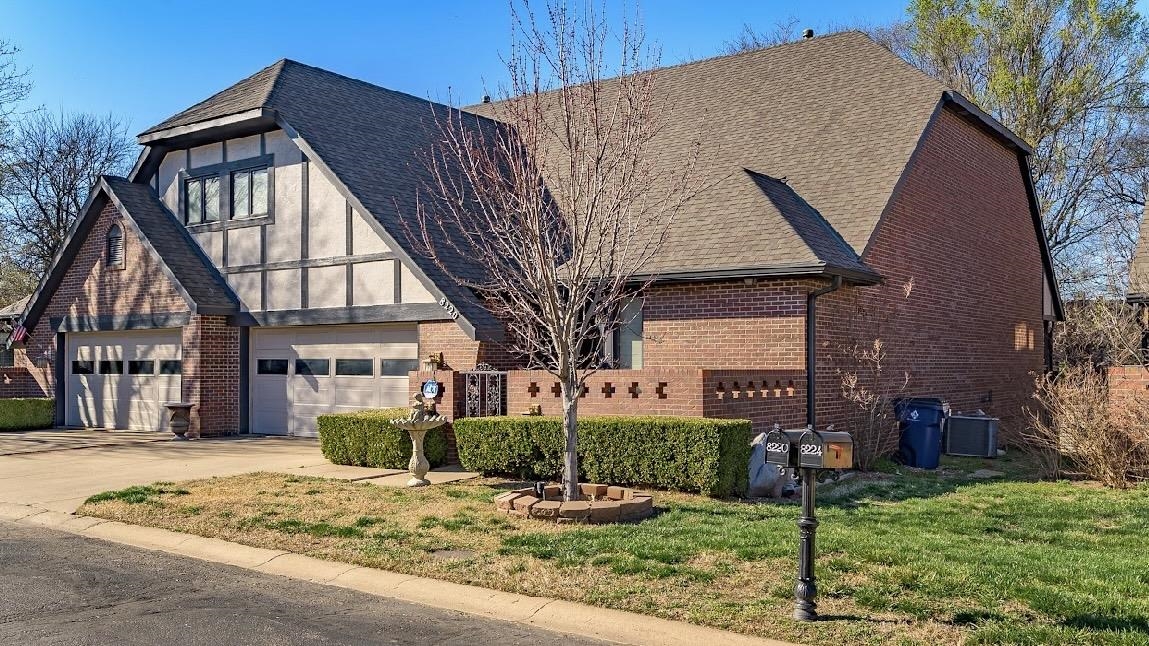 8220 E Douglas Avenue Wichita KS 67206-2344