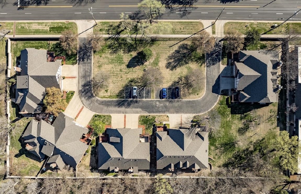 8220 E Douglas Avenue Wichita KS 67206-2344