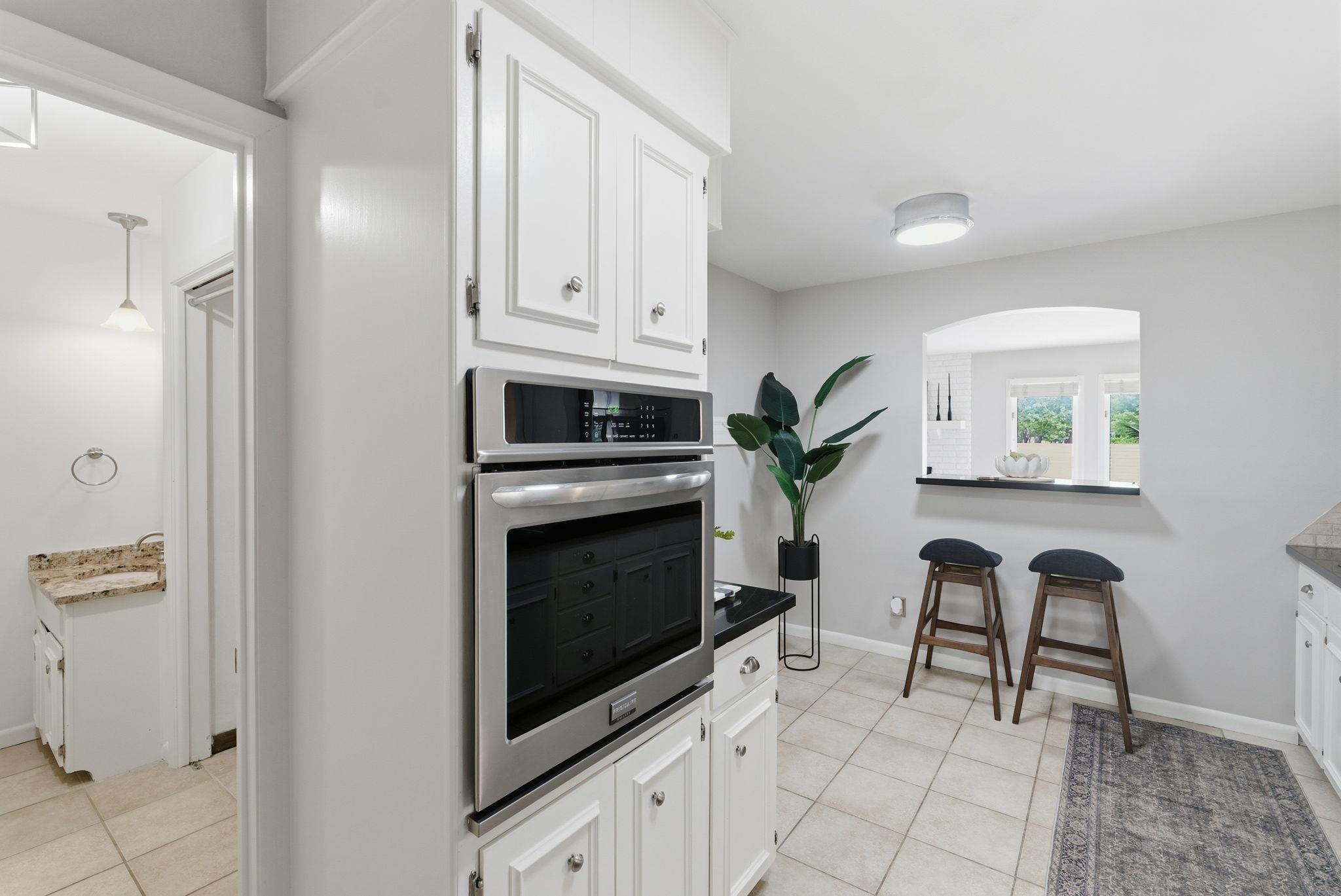 641 N Woodlawn Wichita KS 67208