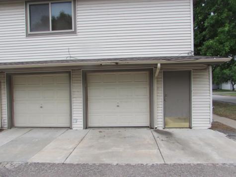 447 S Paula Wichita KS 67209