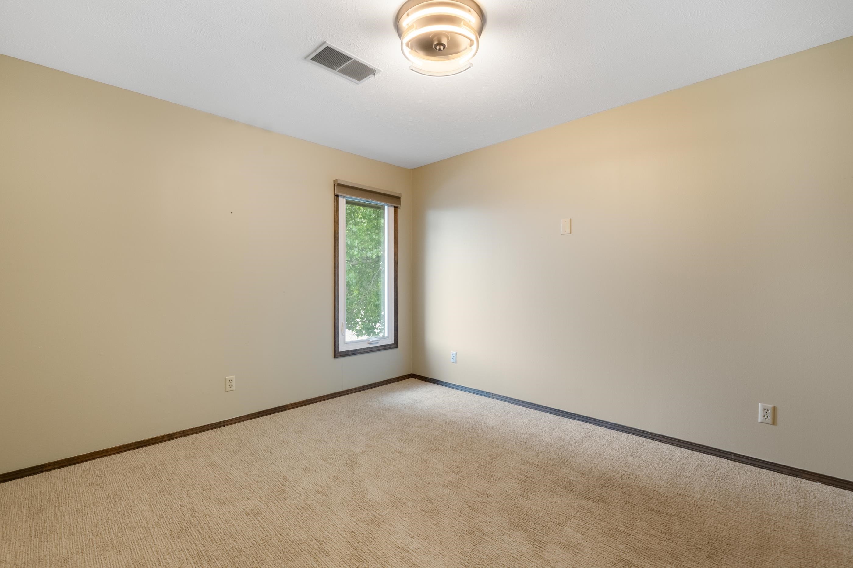 641 N Woodlawn Wichita KS 67208