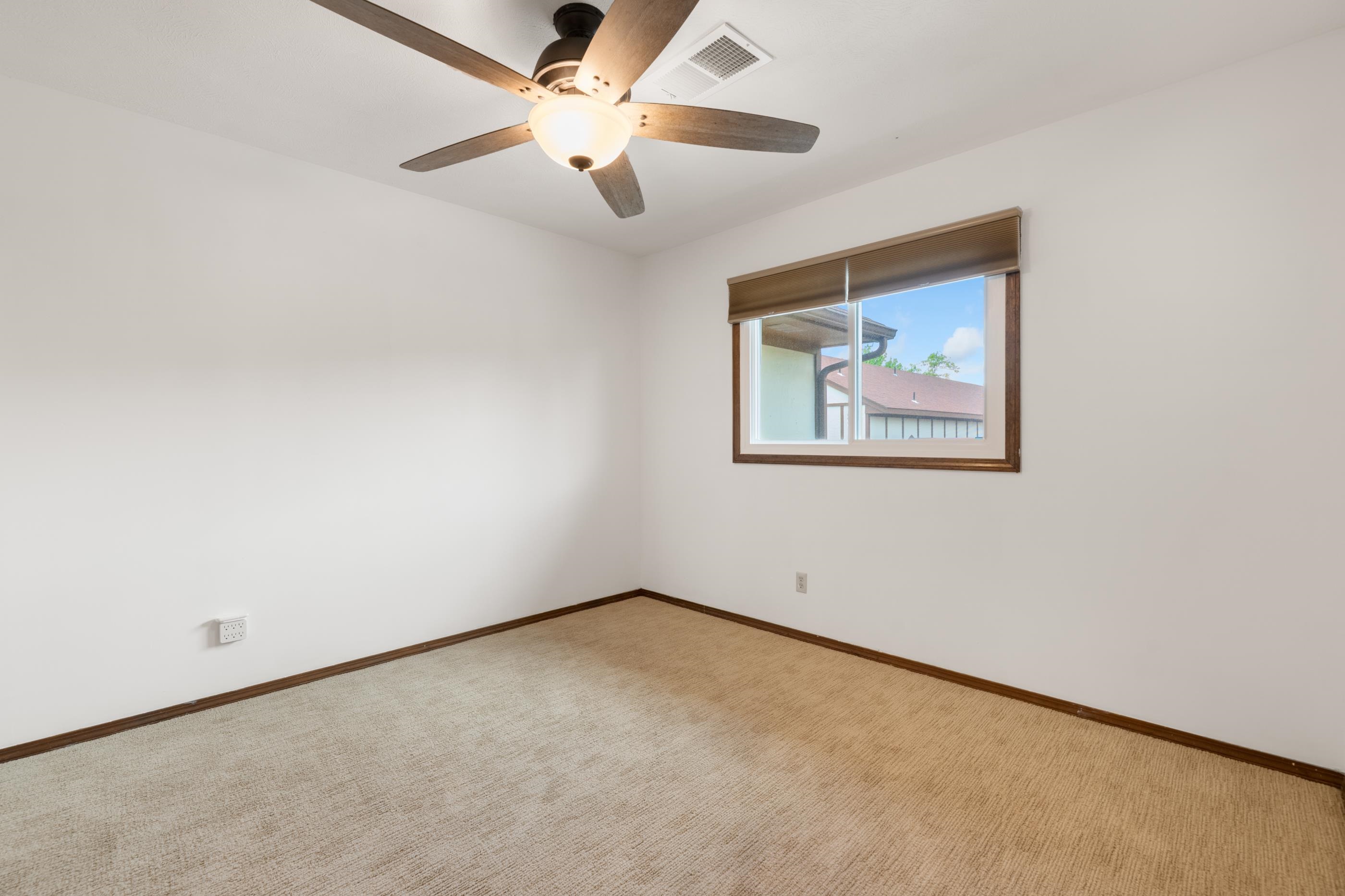 641 N Woodlawn Wichita KS 67208