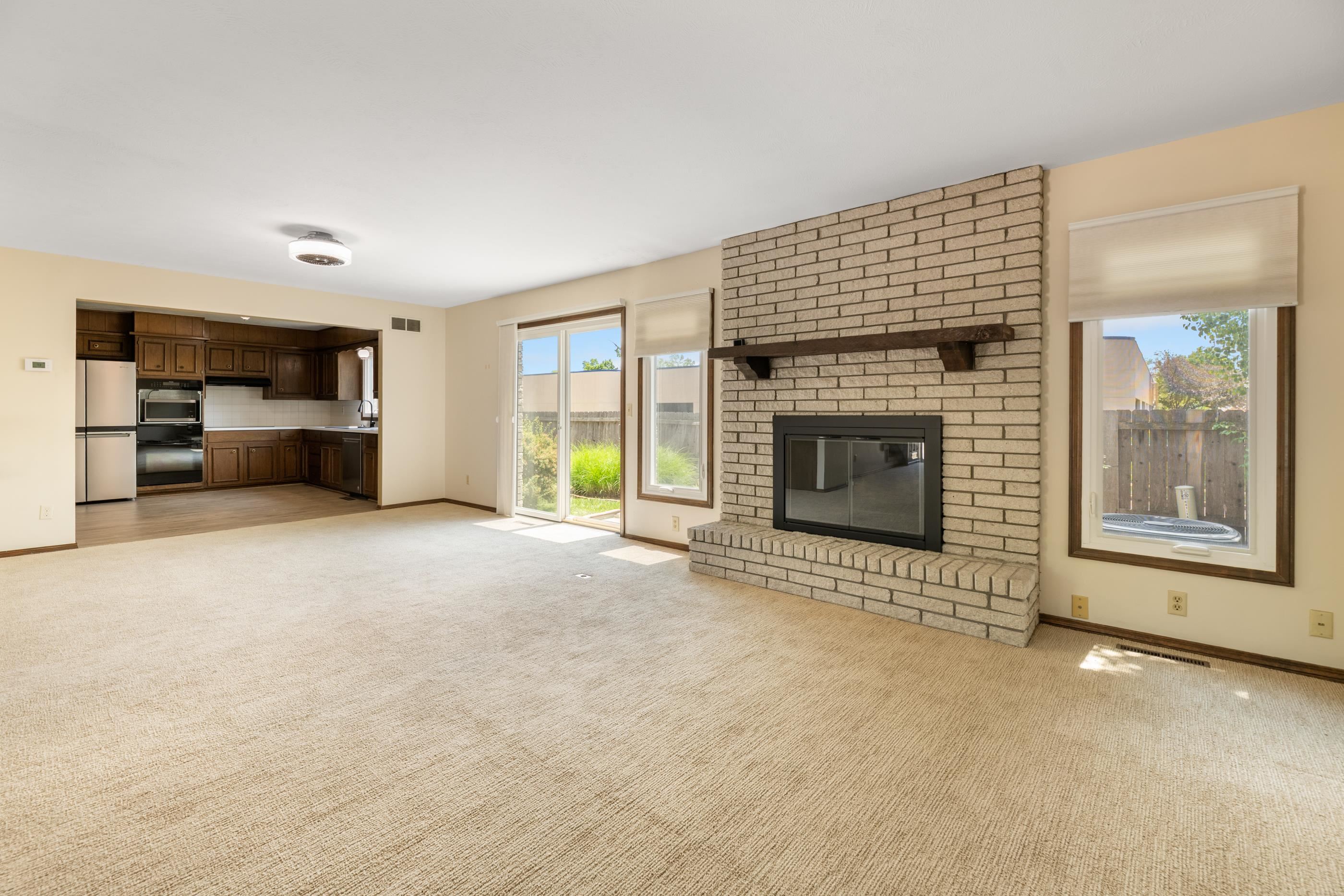 641 N Woodlawn Wichita KS 67208