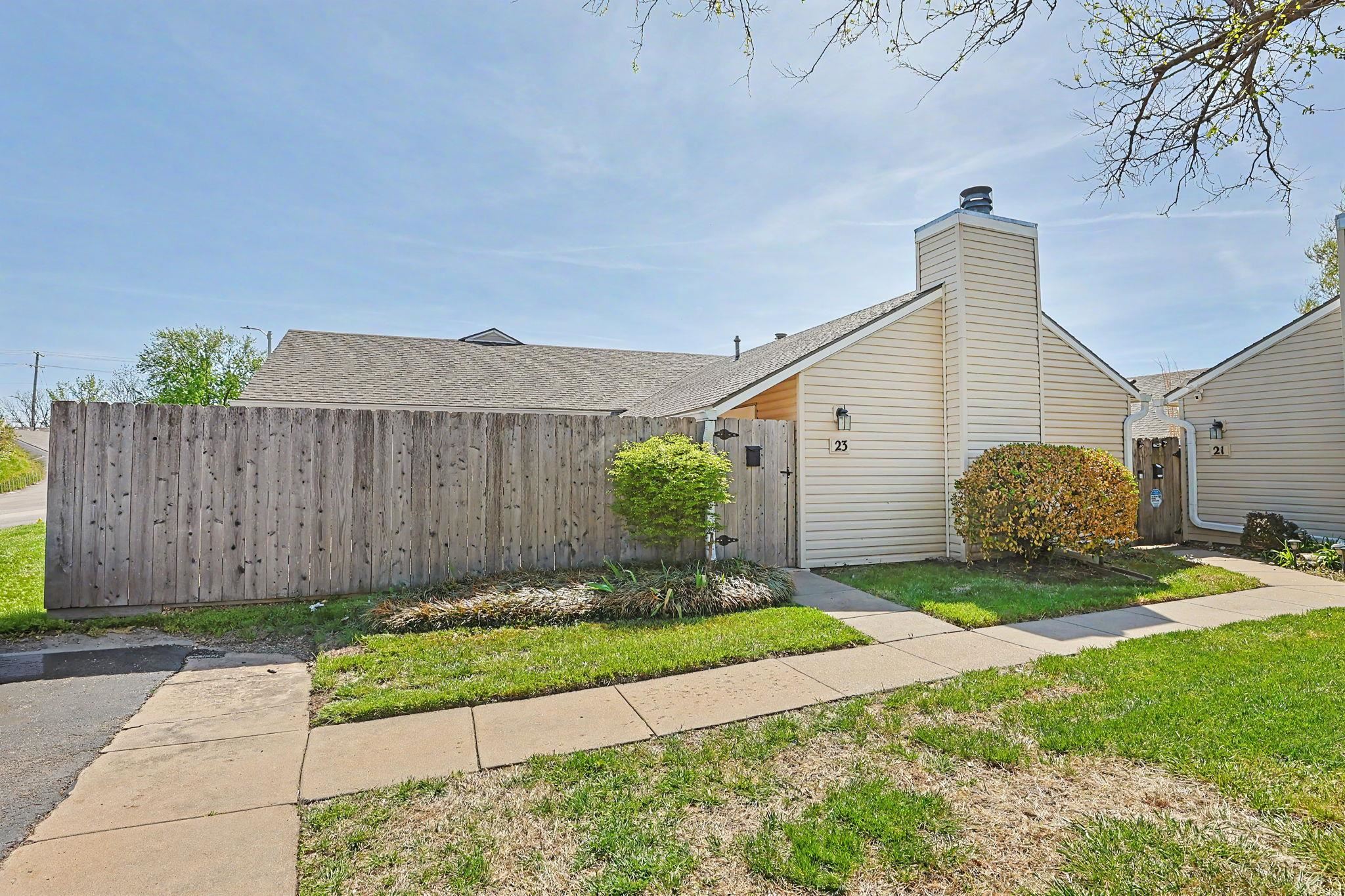 23 Chisholm Creek Drive Wichita KS 67220