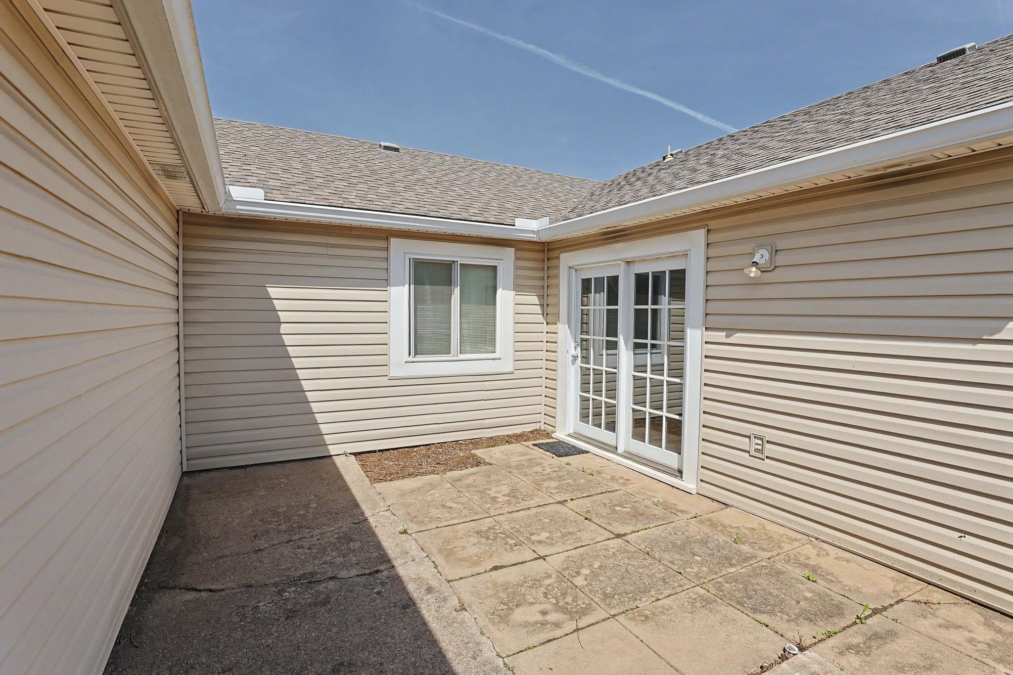23 Chisholm Creek Drive Wichita KS 67220