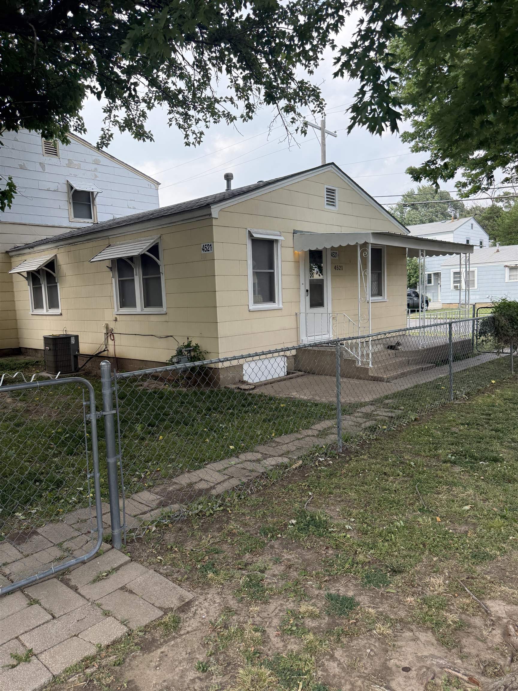4521 E Boston Wichita KS 67218