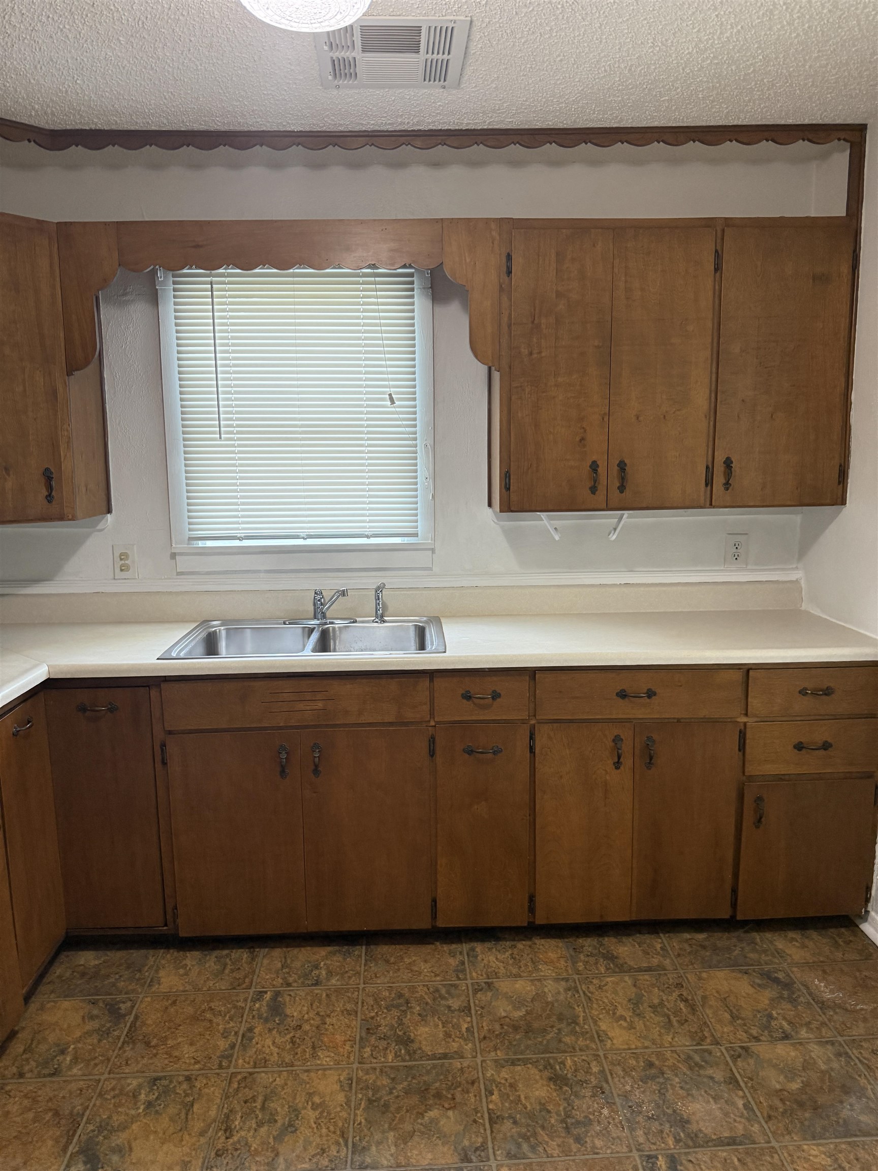 4521 E Boston Wichita KS 67218
