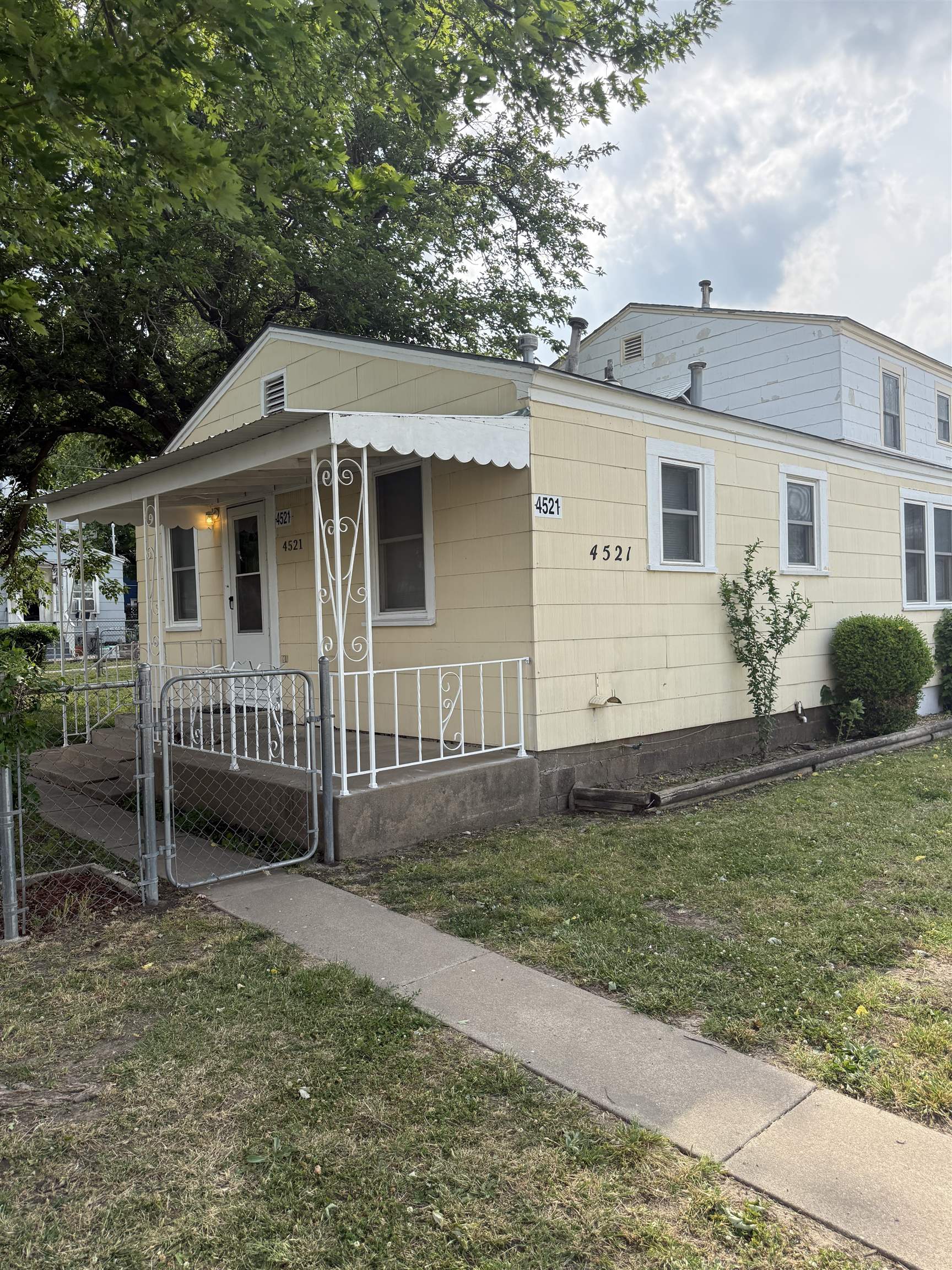 4521 E Boston Wichita KS 67218