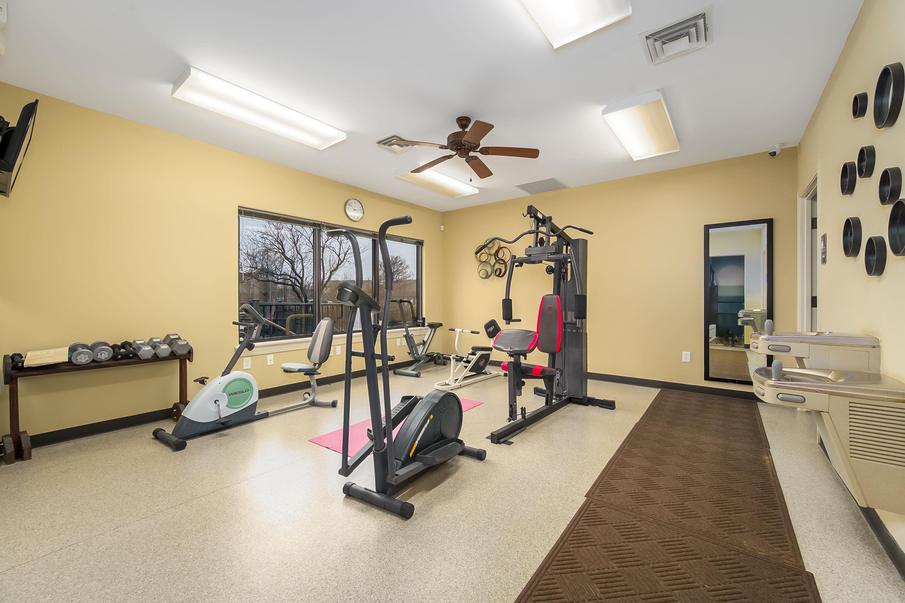 8201 E Harry Street Wichita KS 67207-4655
