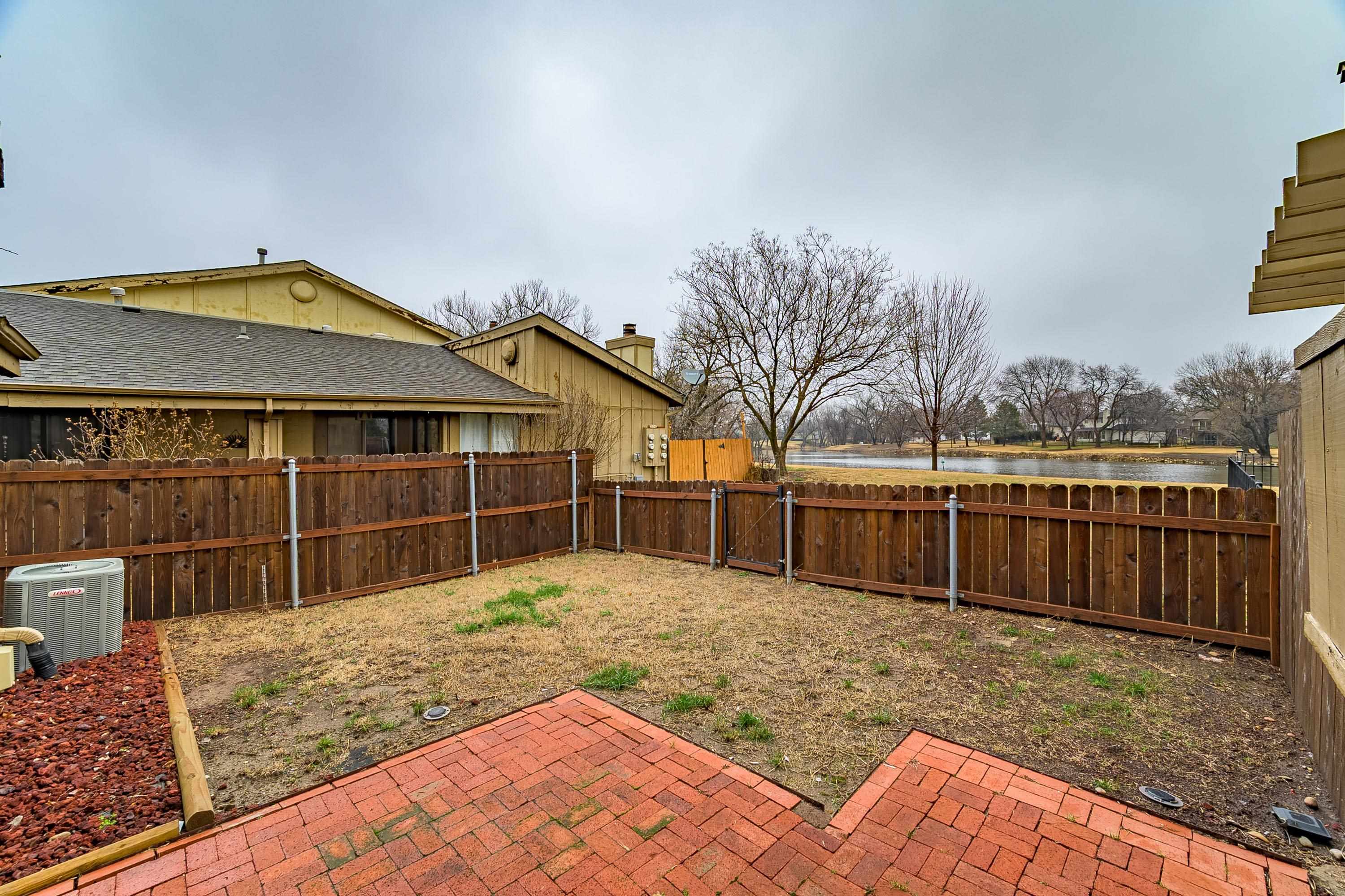 8201 E Harry Street Wichita KS 67207-4655