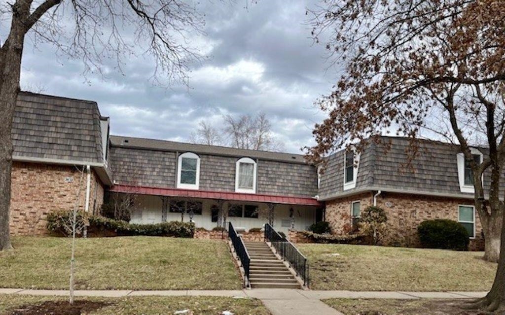 3620 E English B Wichita KS 67218