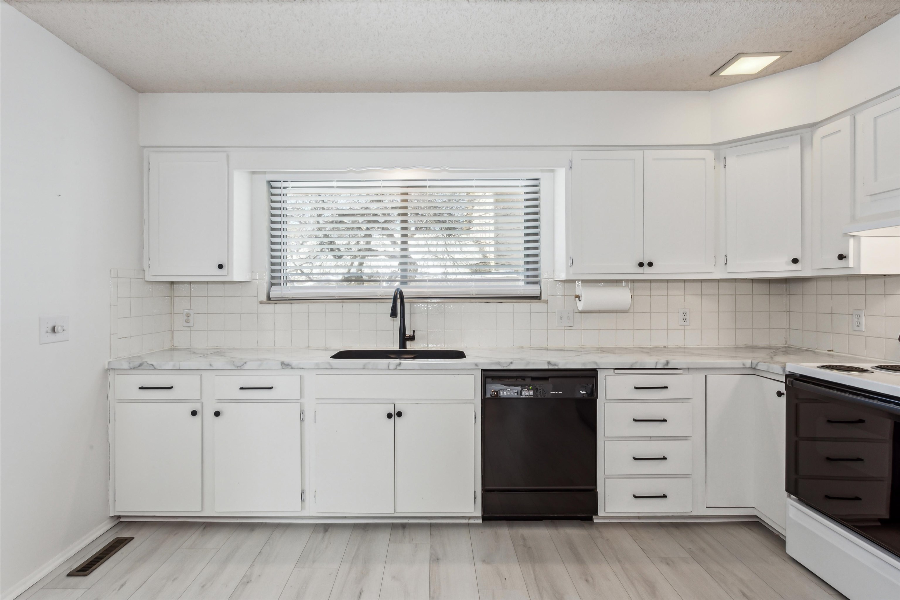 8325 E Harry Street Wichita KS 67207
