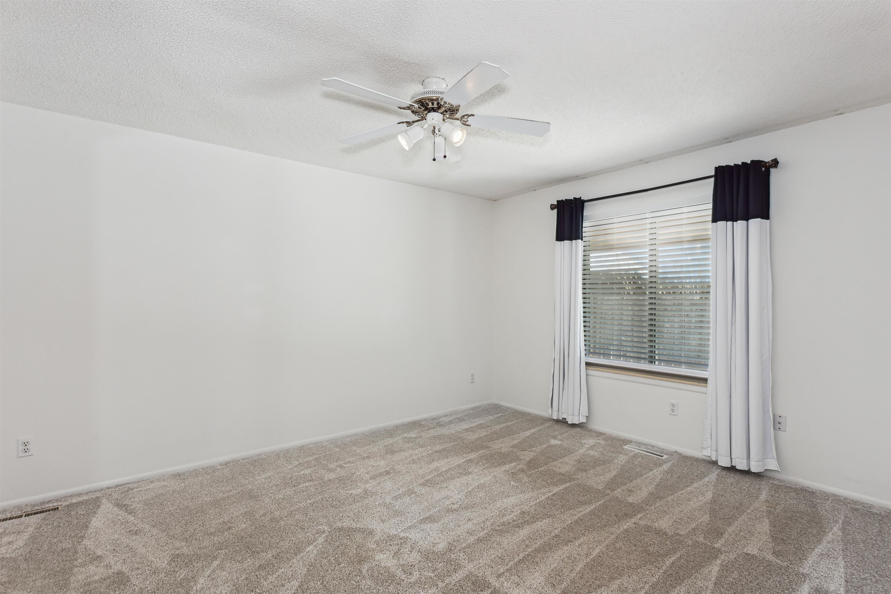 8325 E Harry Street Wichita KS 67207
