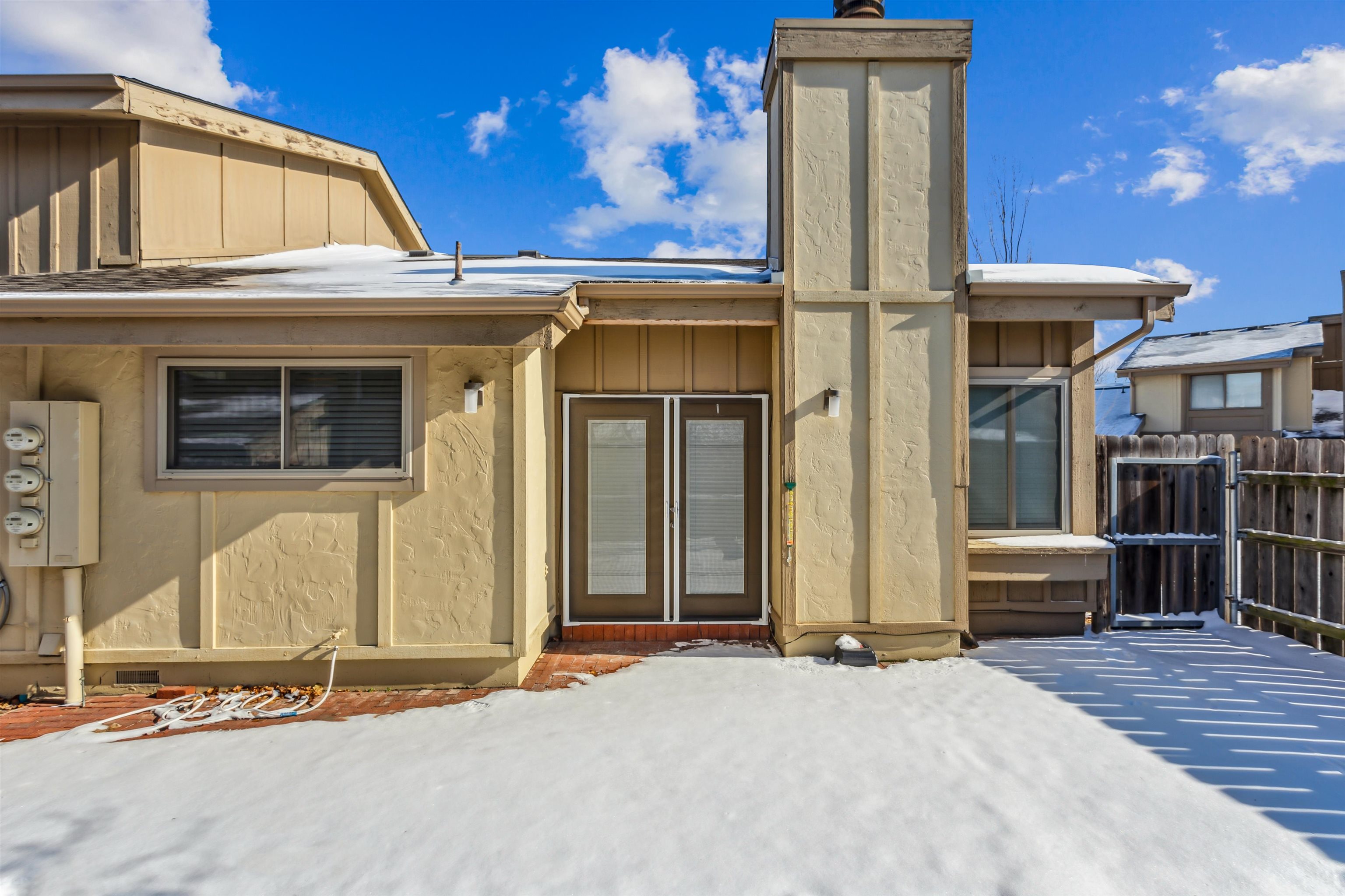 8325 E Harry Street Wichita KS 67207