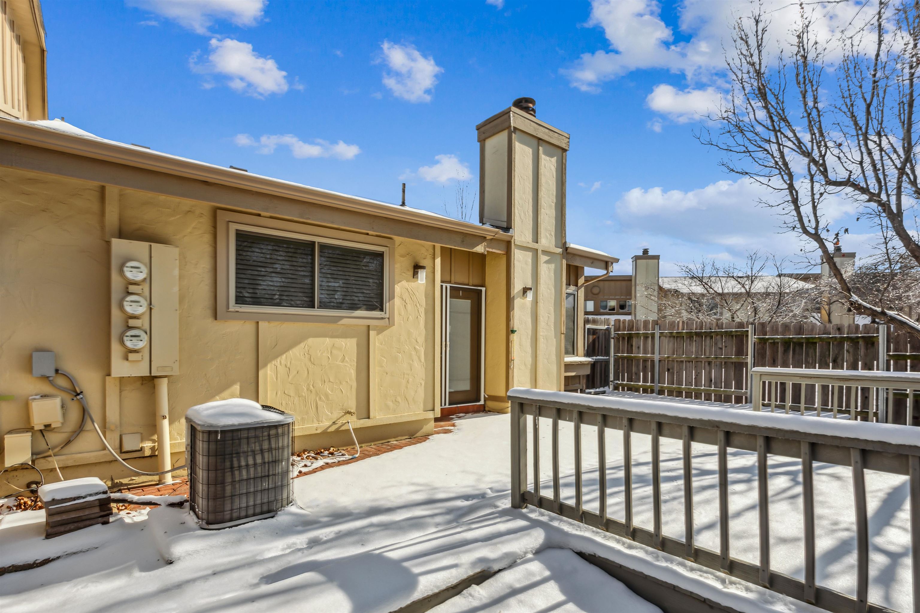 8325 E Harry Street Wichita KS 67207