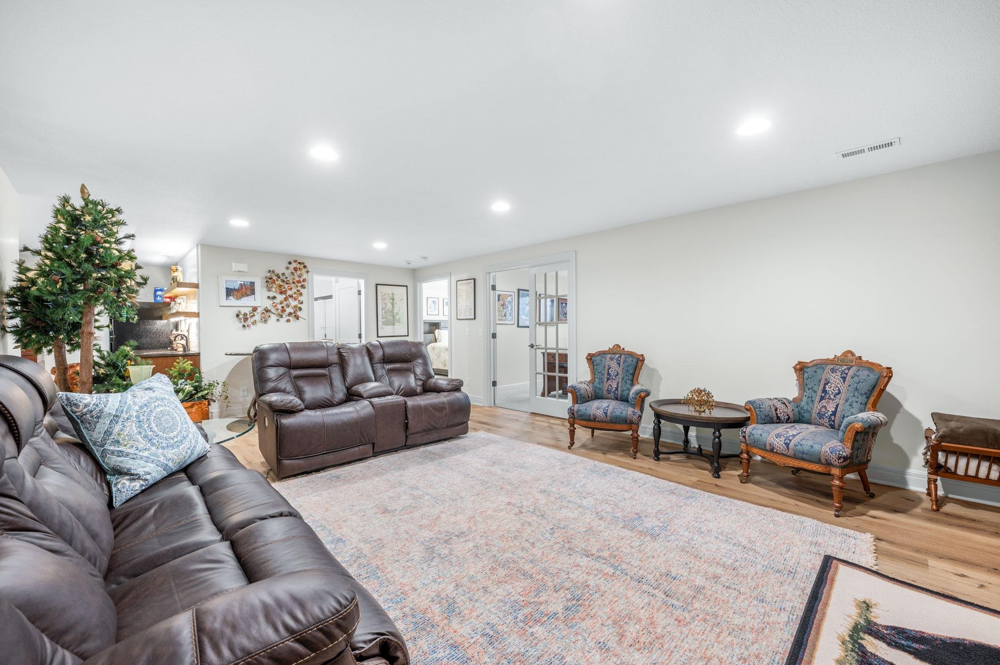 818 N Mccloud Circle Andover KS 67002