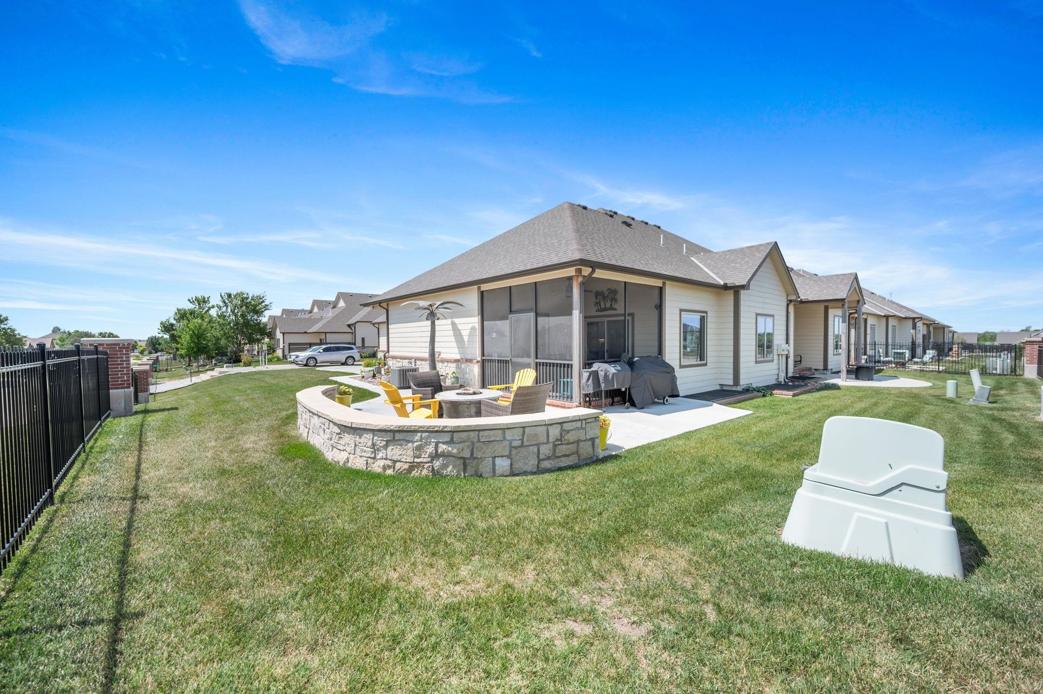 818 N Mccloud Circle Andover KS 67002