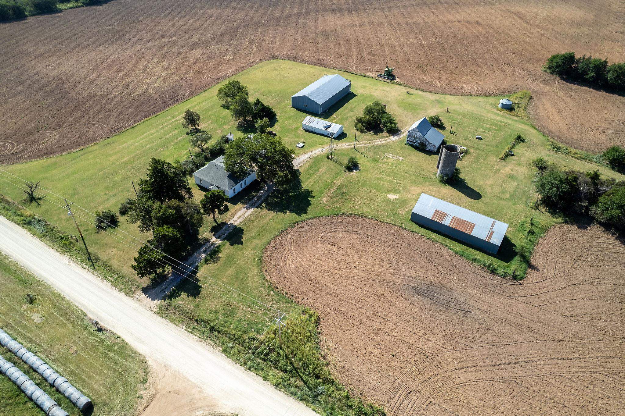 225 NW 160 Road Harper KS 67058