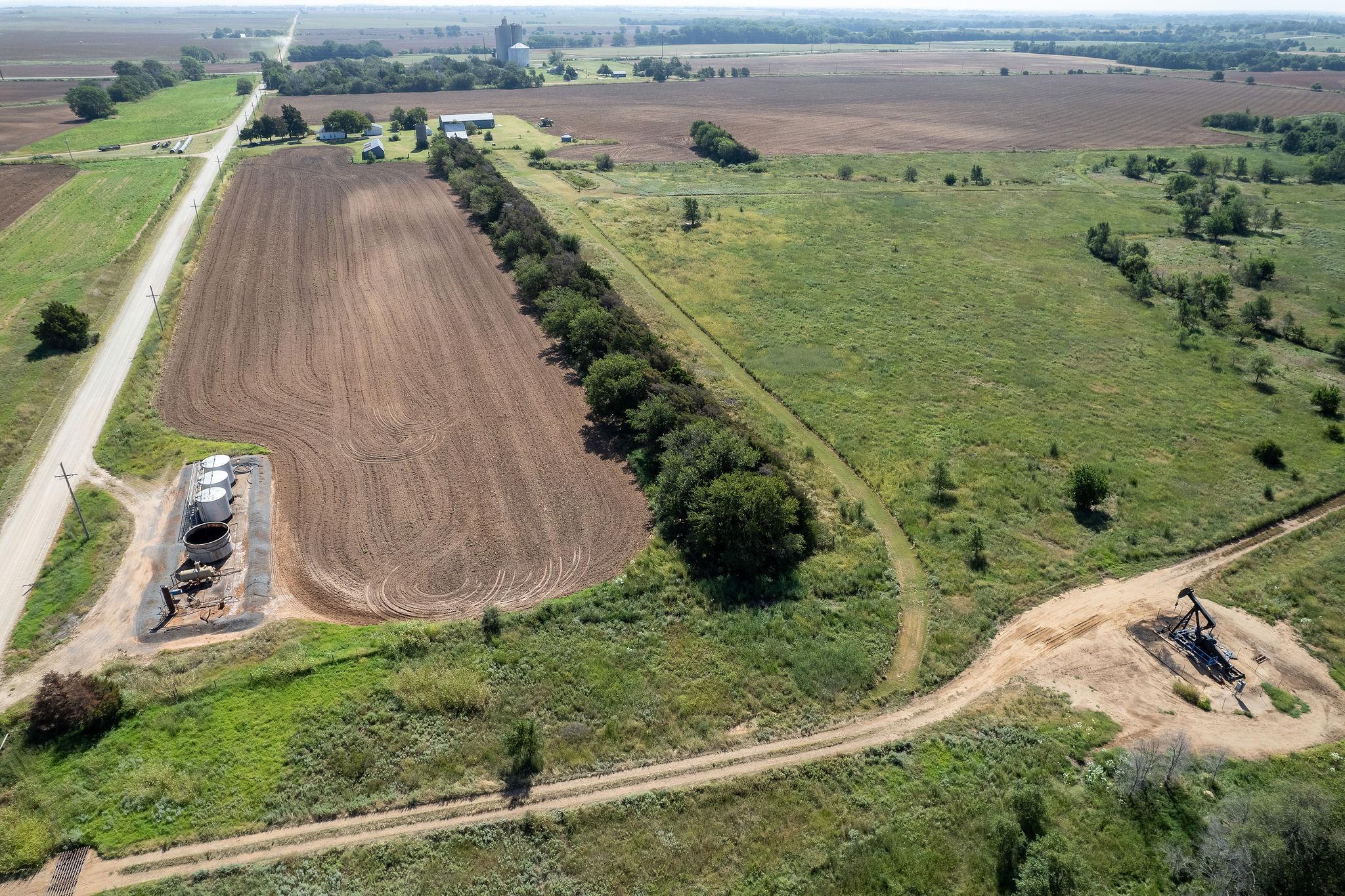 225 NW 160 Road Harper KS 67058