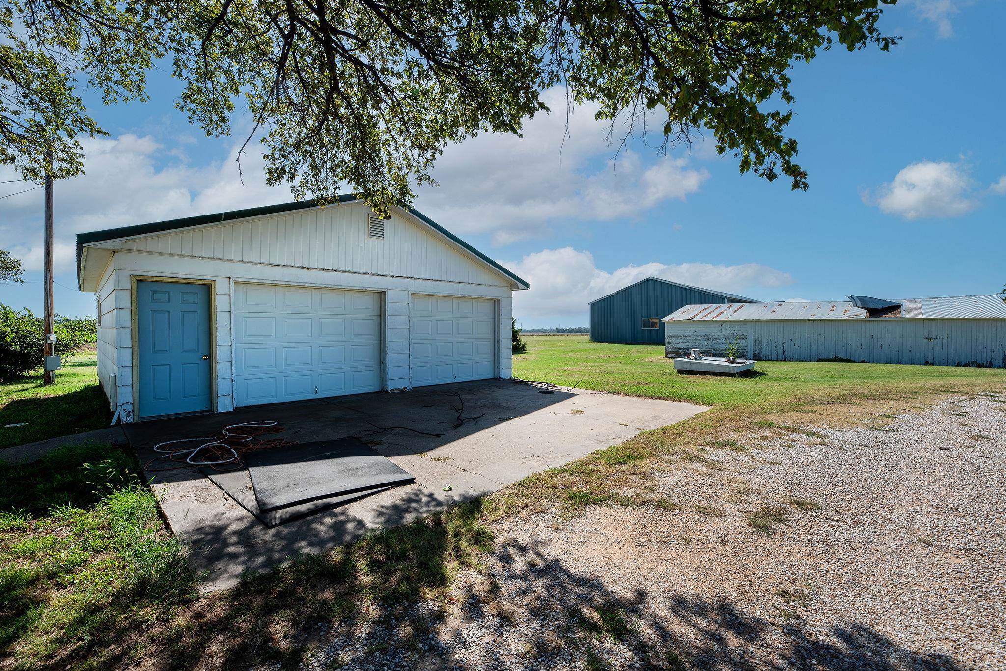 225 NW 160 Road Harper KS 67058