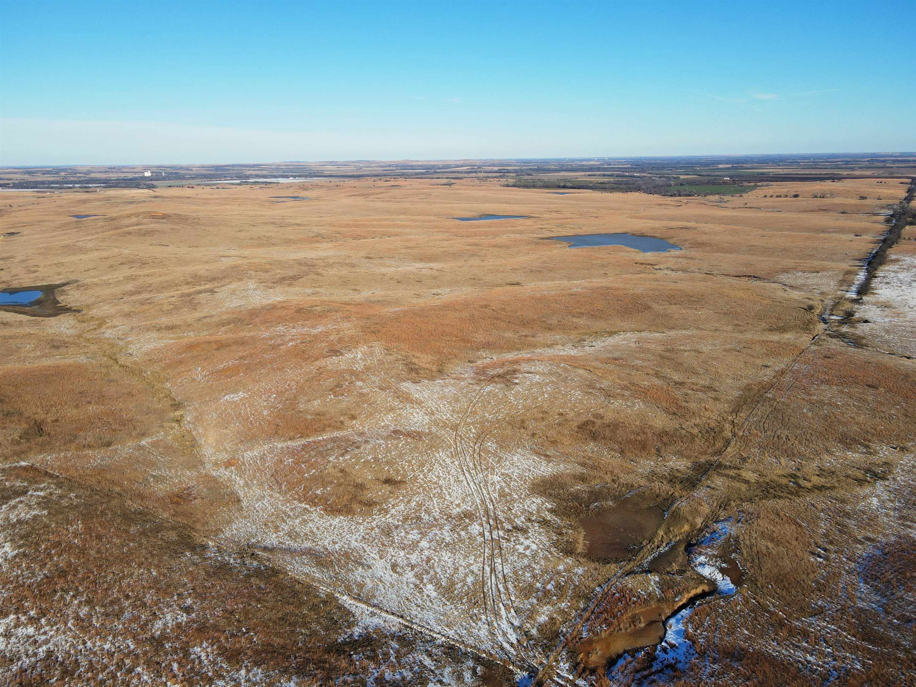 00000 Rainbow Shawnee Sioux Roads Marquette KS 67464