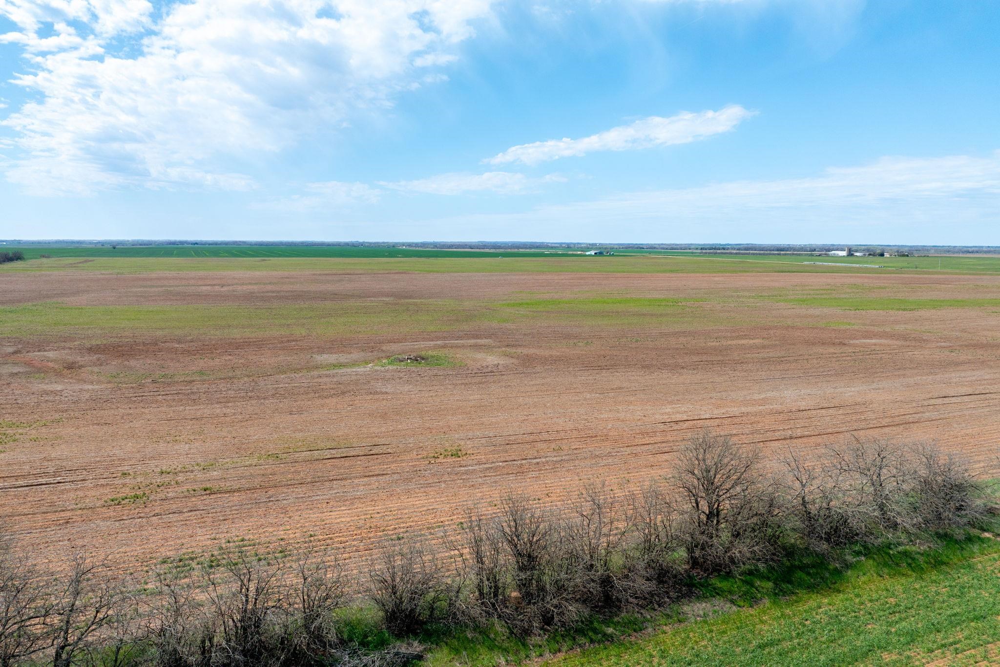 Tract 2 S 391st Cheney KS 67025