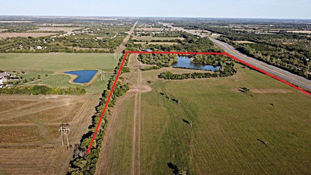 1782 Indianola Road Benton KS 67017
