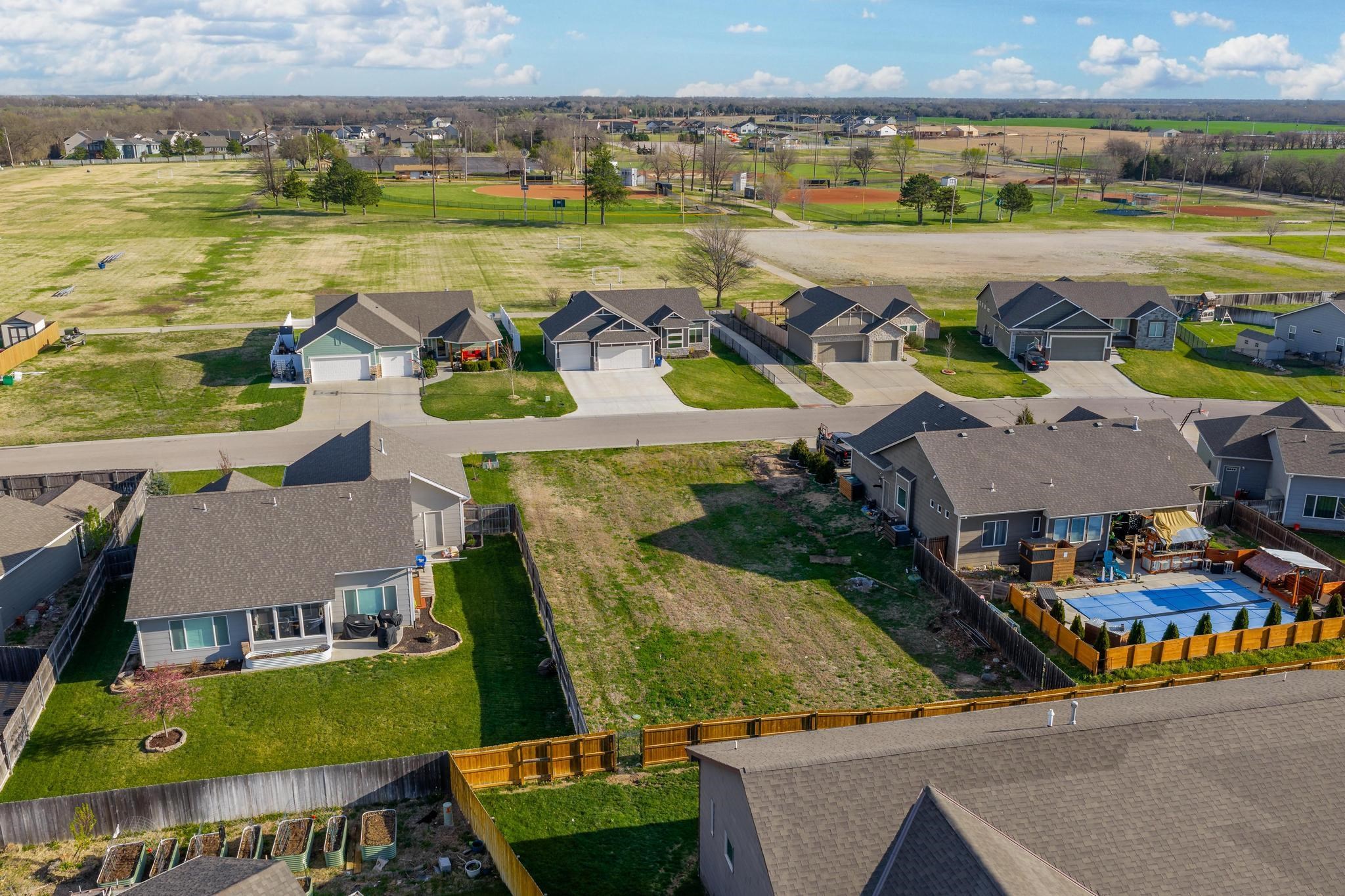 945 Ceder Brook Circle Mulvane KS 67110